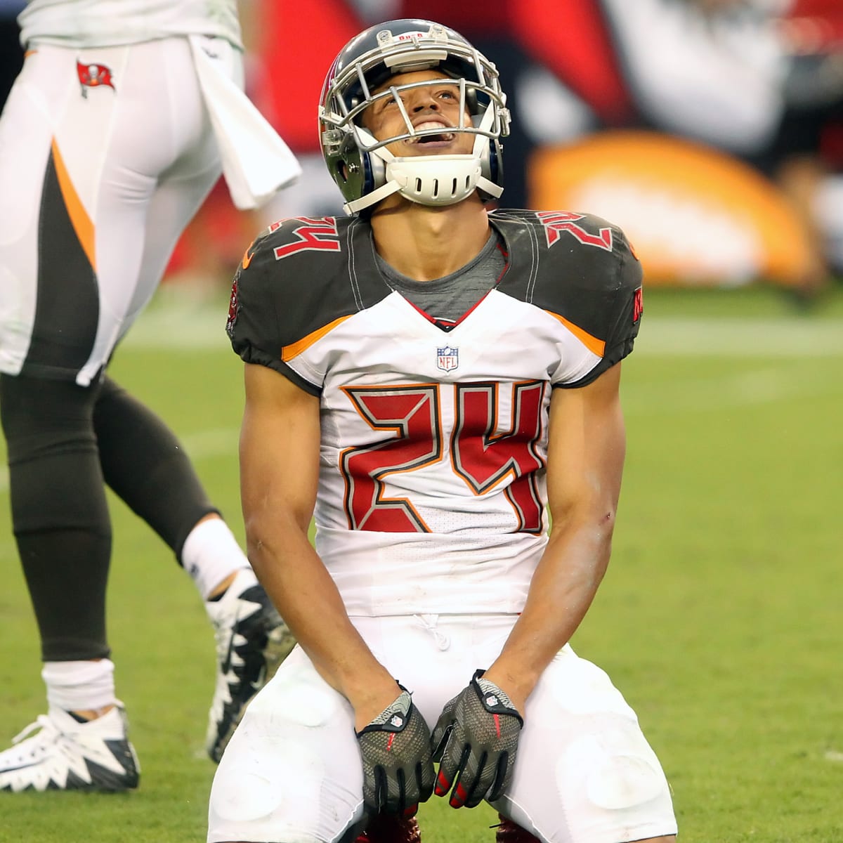 Buccaneers' Brent Grimes says it was 'disrespectful' for team to