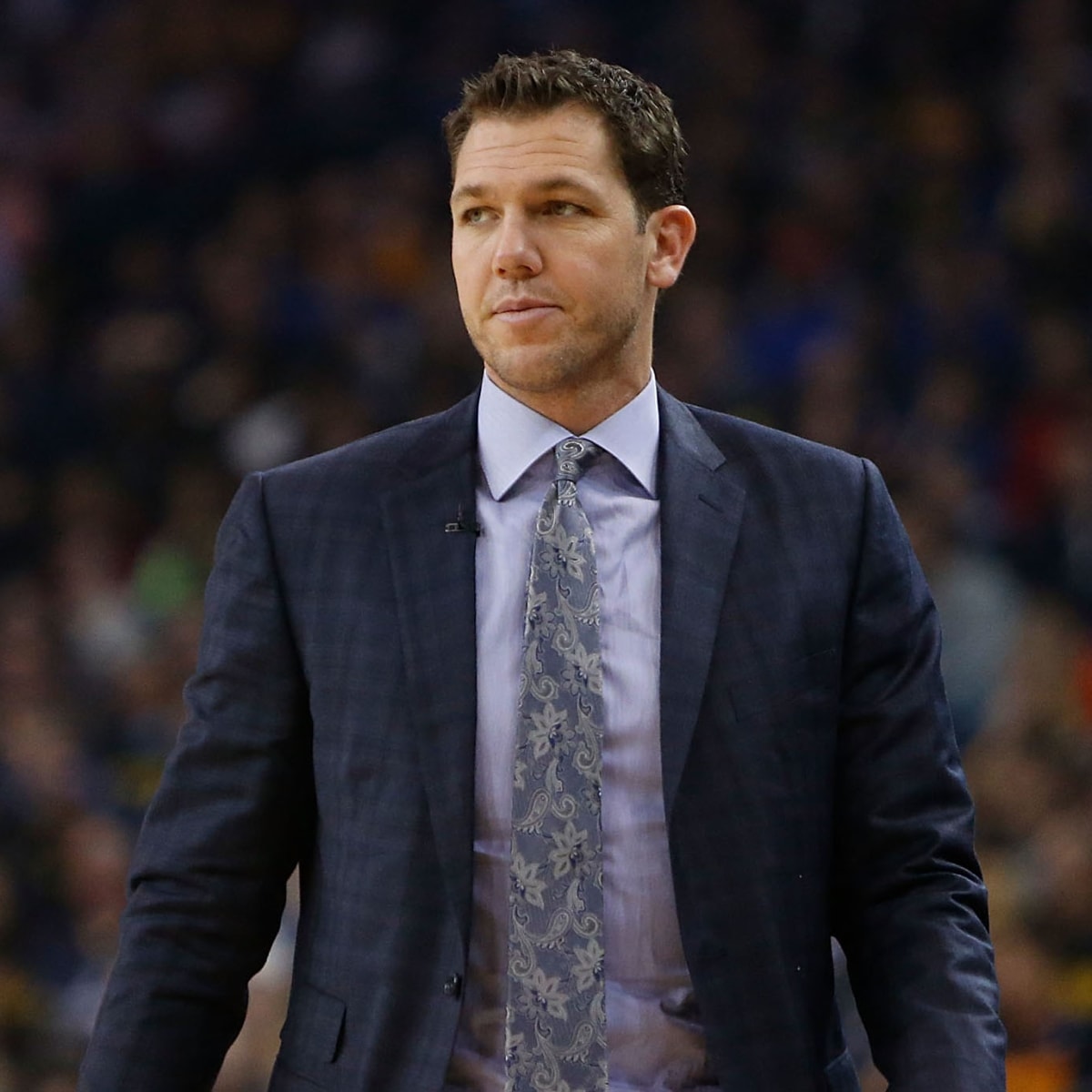 Report: Luke Walton is the favorite to be the Lakers' next head coach -  Arizona Desert Swarm