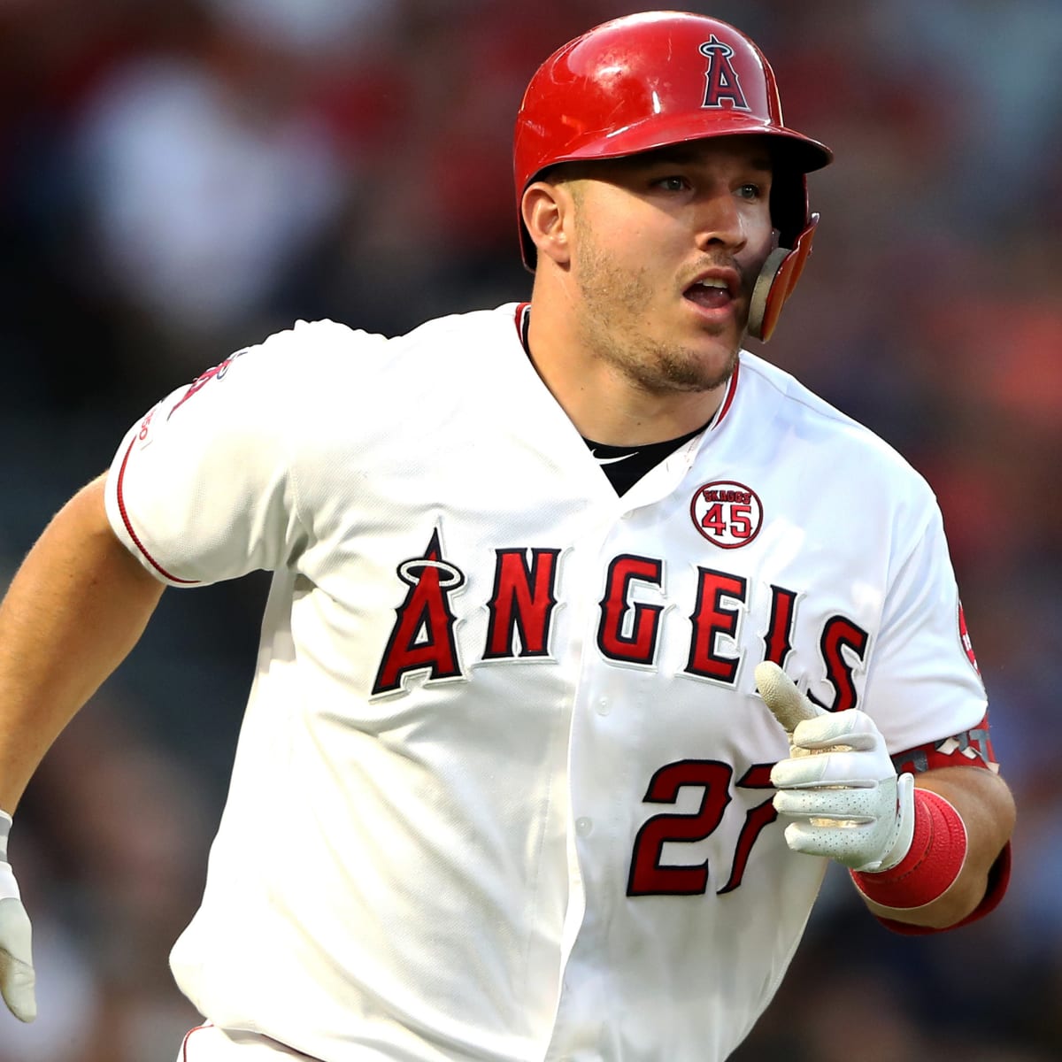 Brewers' Christian Yelich And Angels' Mike Trout Win 2019 Hank