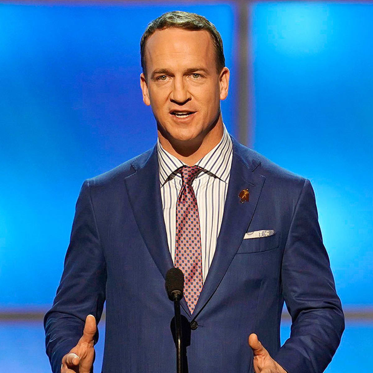 Peyton Manning will call an Eagles game on ESPN's 'Monday Night Football'