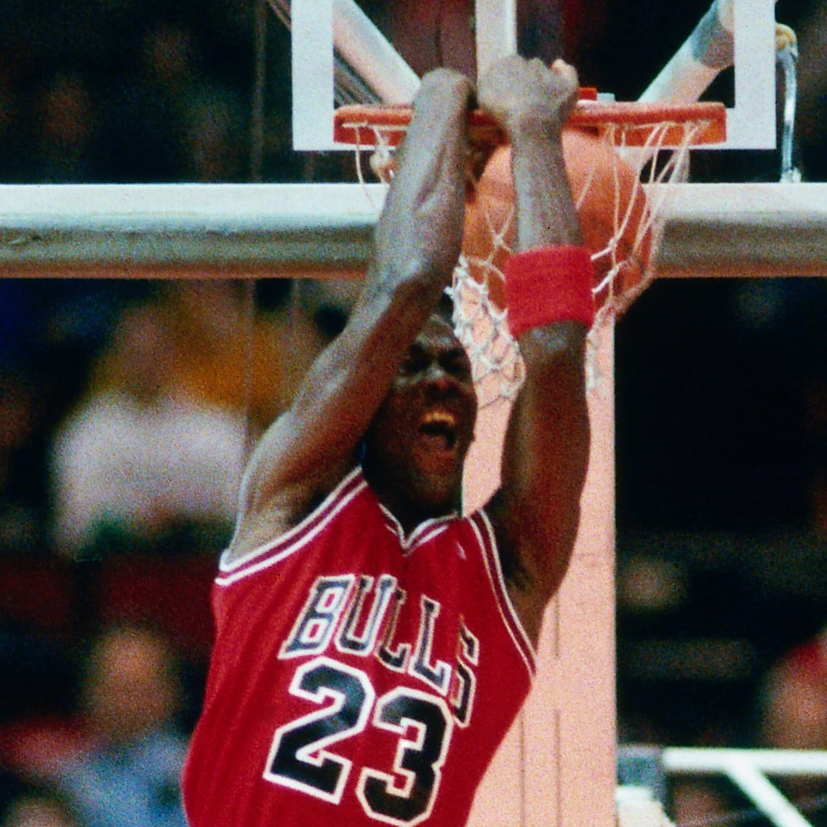 Michael Jordan: The Top 10 Dunks of His Career