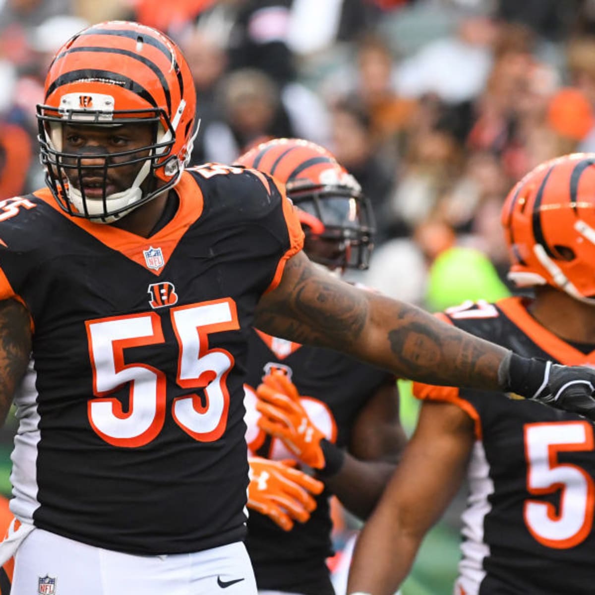 Report: Oakland Raiders Trying to Trade for Bengals LB Vontaze