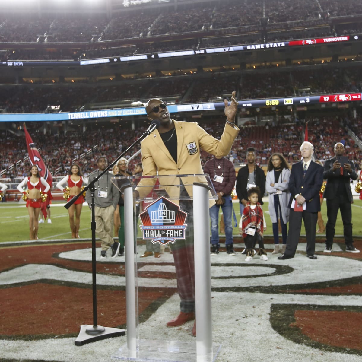 Terrell Owens skipping Pro Football Hall of Fame enshrinement