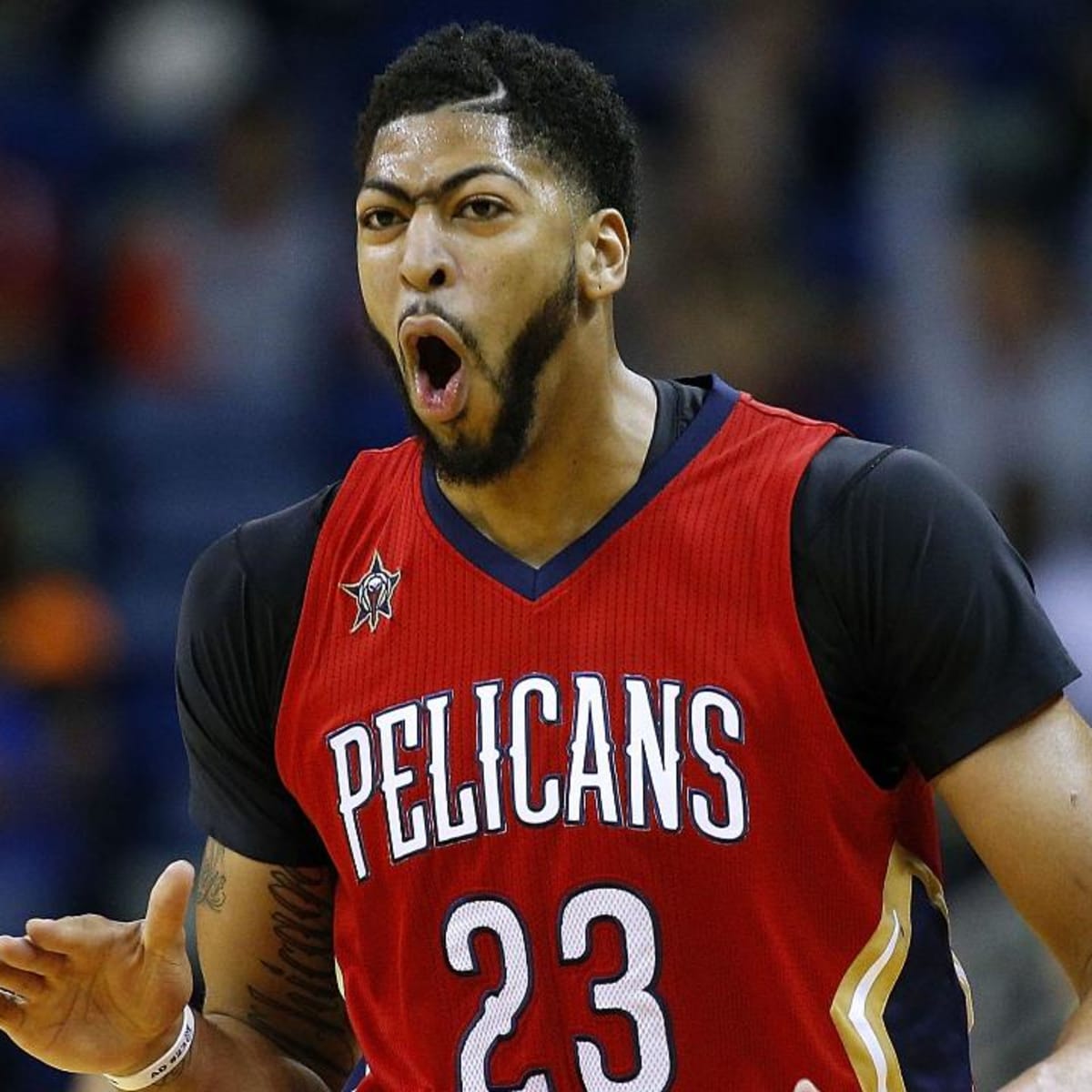 Anthony Davis wears 'That's all folks' shirt to last Pelicans game - Sports  Illustrated