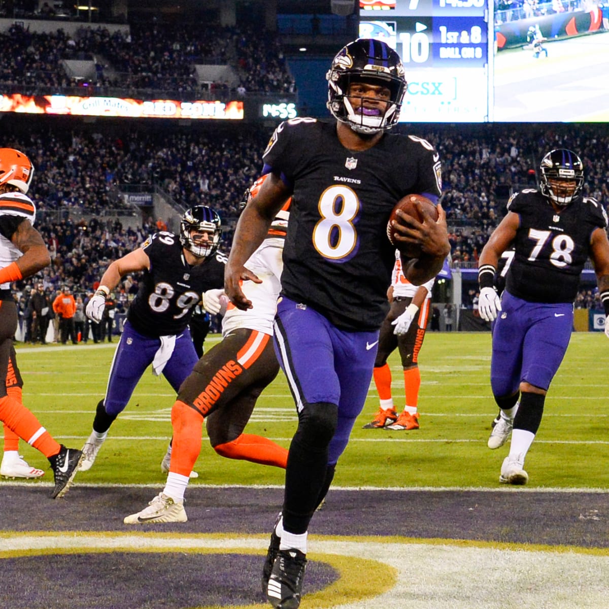 Lamar Jackson TRADES Jerseys W/HIS COUSIN After Raiders Game