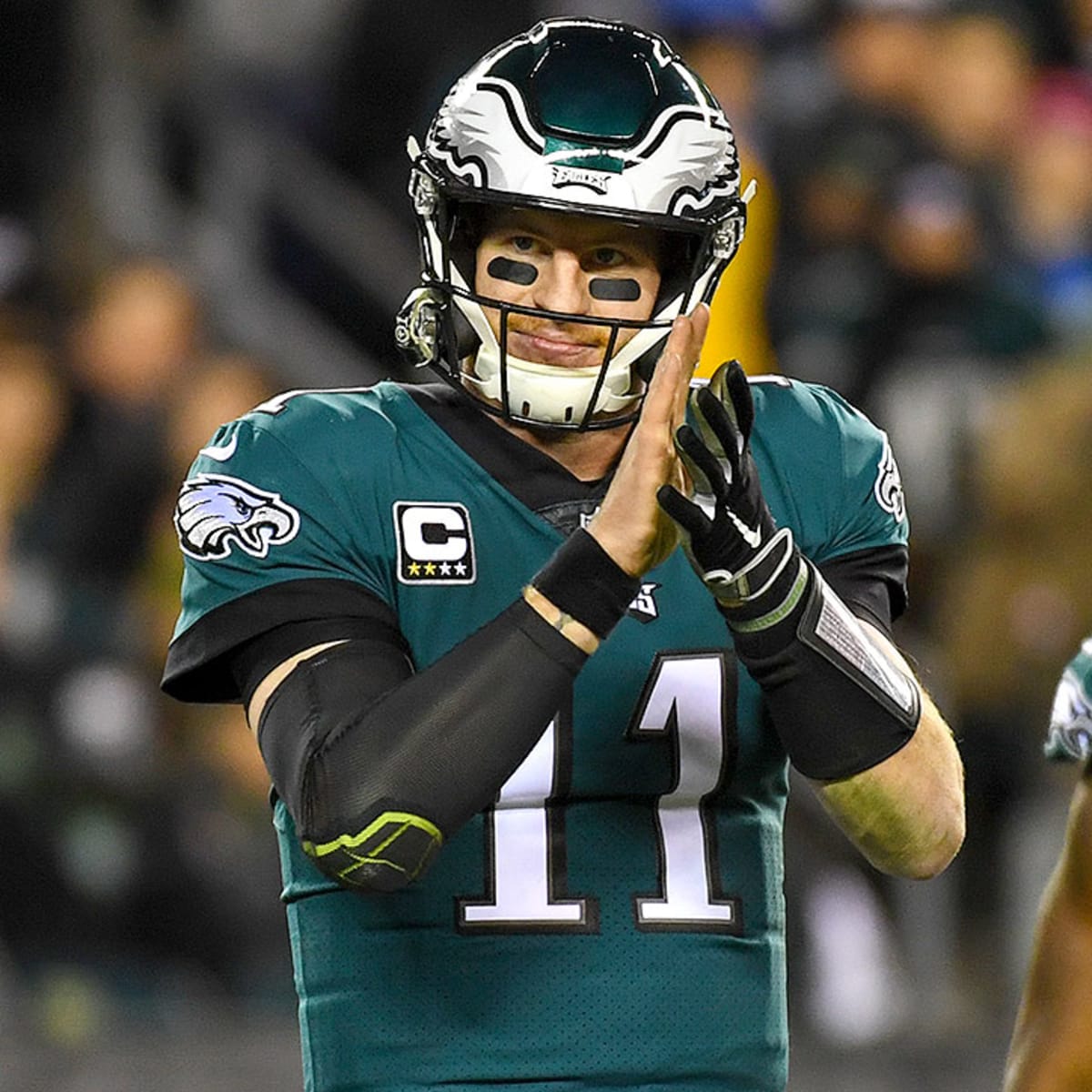 Eagles QB Carson Wentz gets more guaranteed money than Russell Wilson