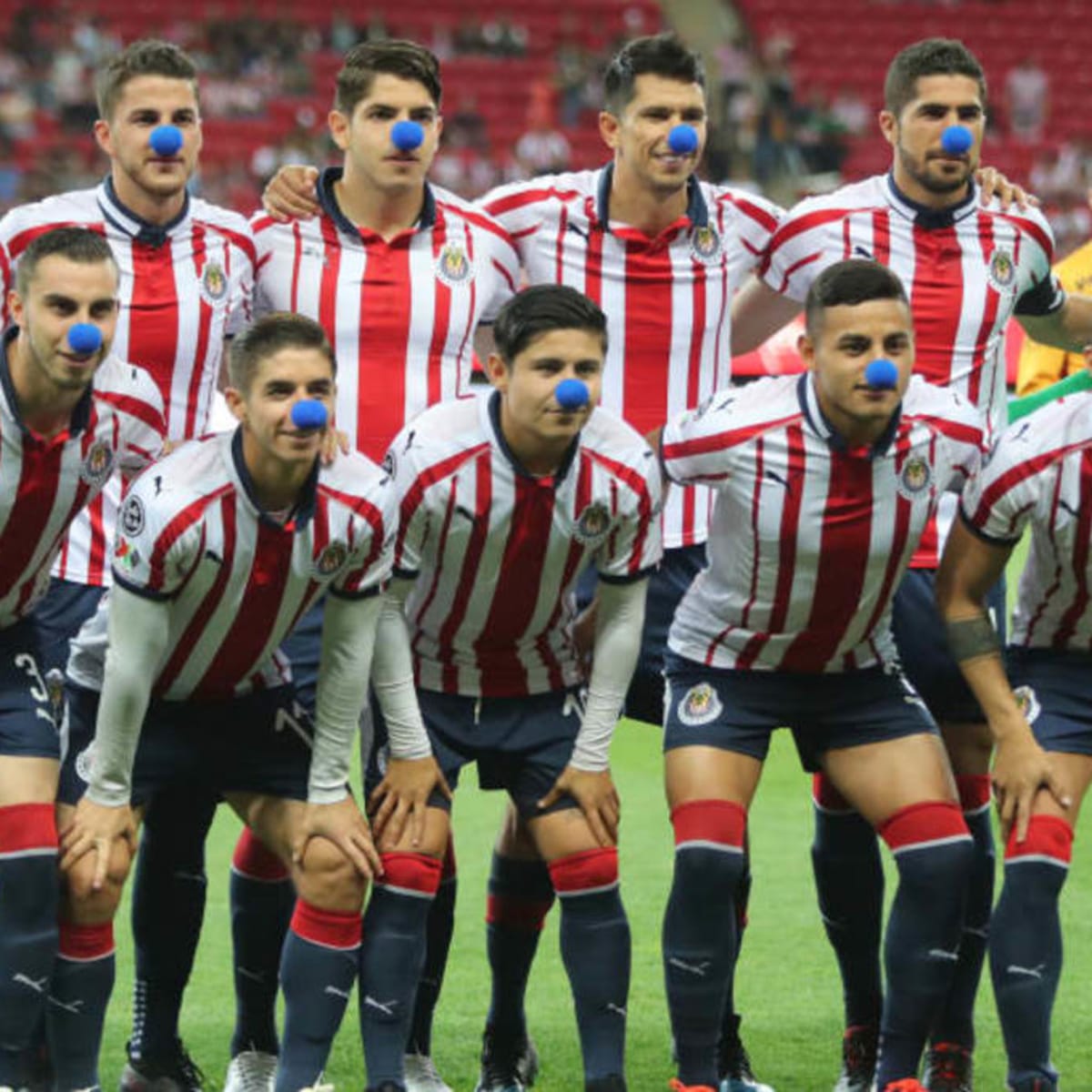 El 1x1 de los jugadores Chivas en su caída en casa frente Lobos BUAP -  Sports Illustrated