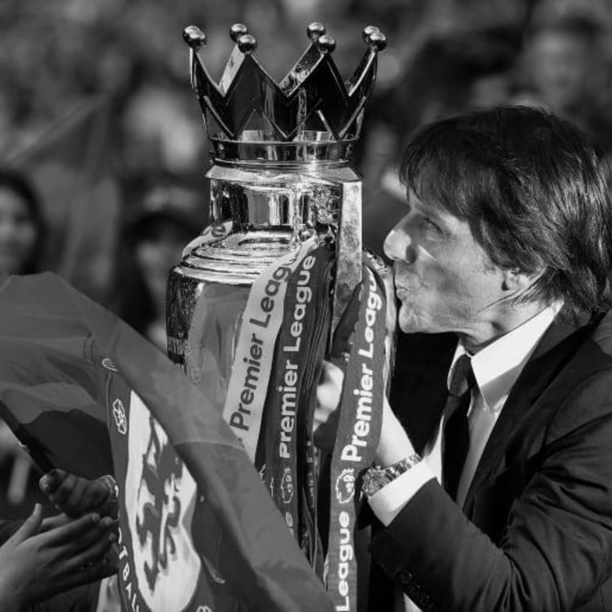 Antonio Conte: The next great Italian manager - Black & White & Read All  Over