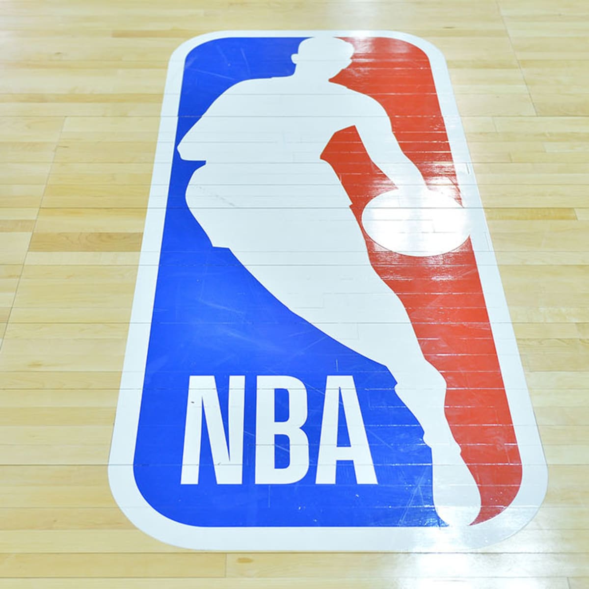 Counterfeit NBA championship rings seized at LAX airport