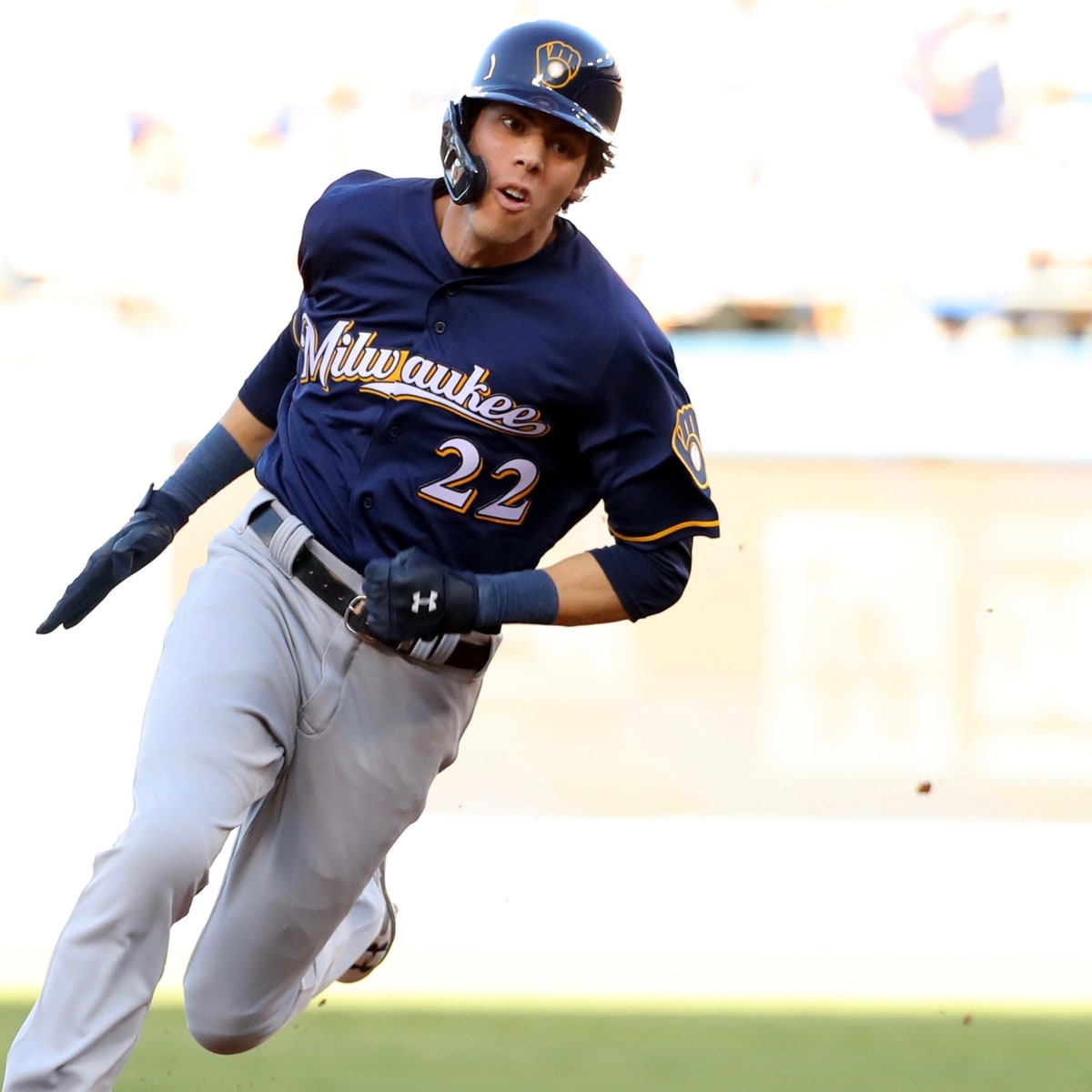 Can Mike Moustakas play second base for the Brewers? - Beyond the