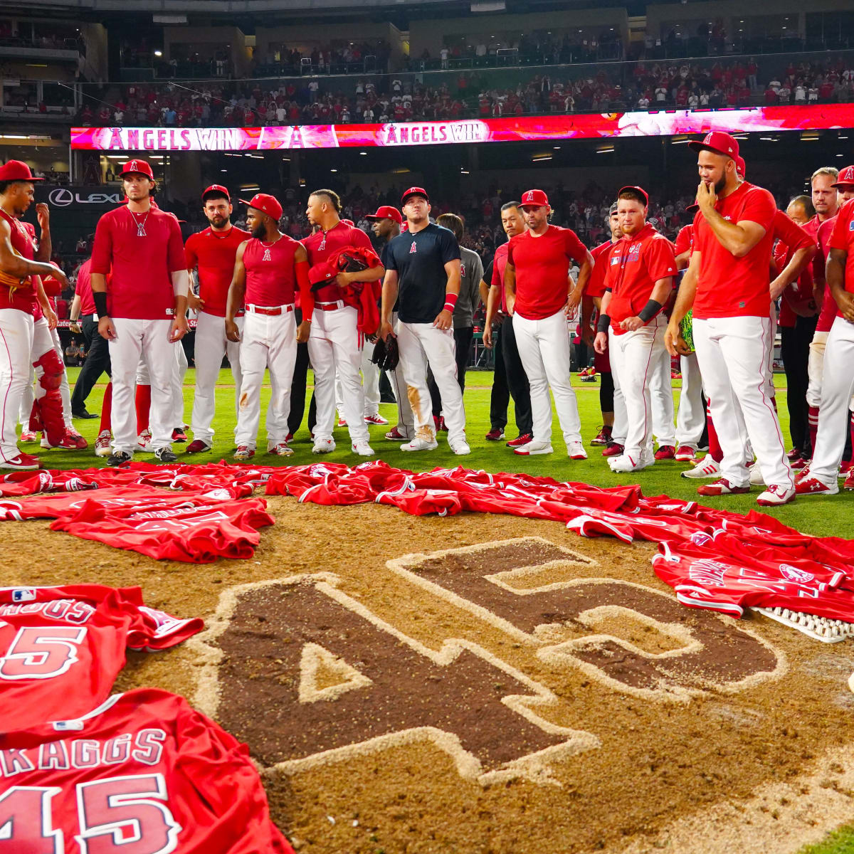 Angels Center Fielder Mike Trout Shares Tribute to Tyler Skaggs