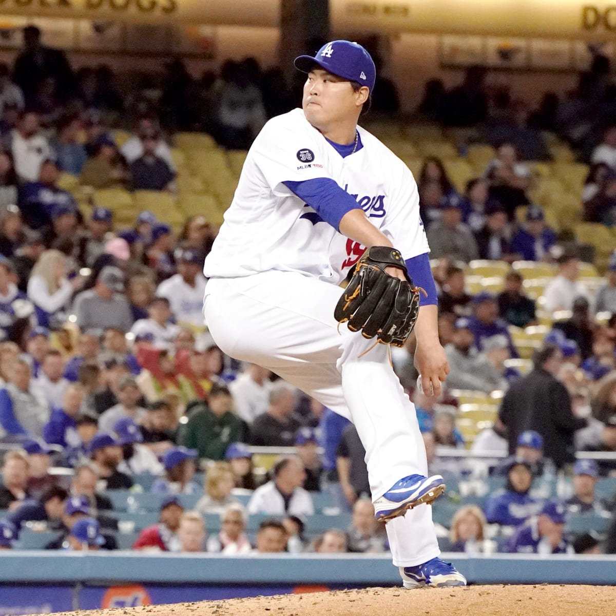 The Longest, Most In-Depth Story Ever Written About Dodgers Star Pitcher  Hyun-Jin Ryu - Character Media