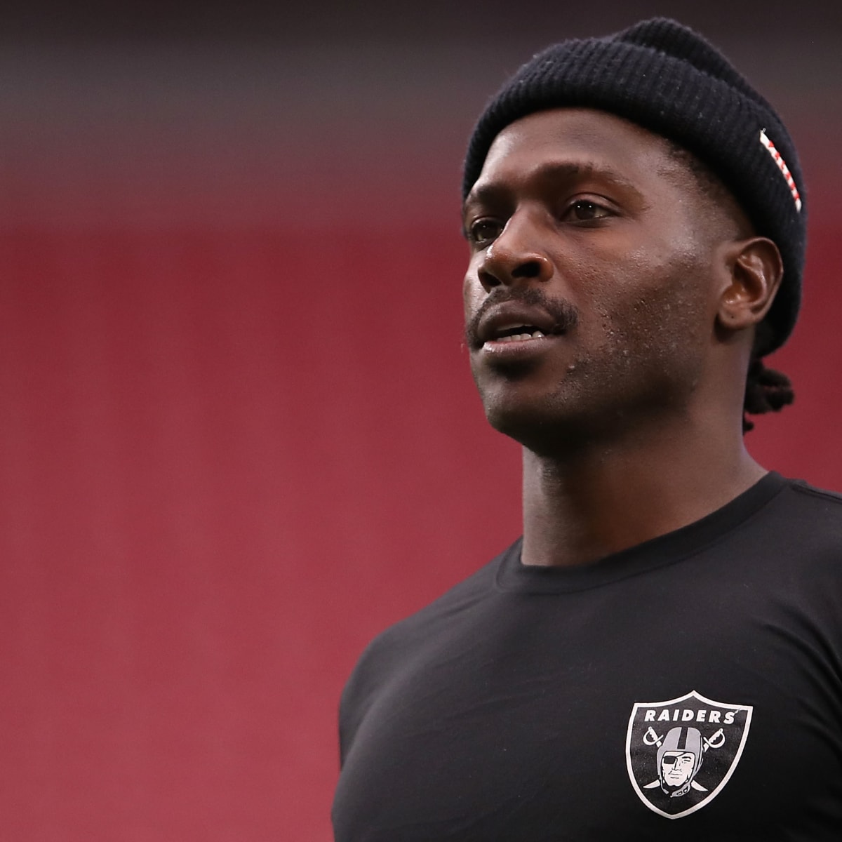 NFL rumors: Raiders' Antonio Brown's latest helmet grievance proves he's  not 'all-in'