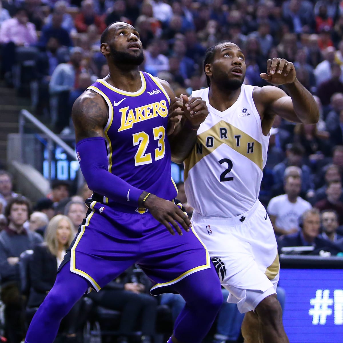 Nick Young Thinks Clippers Covering Lakers Banners Is