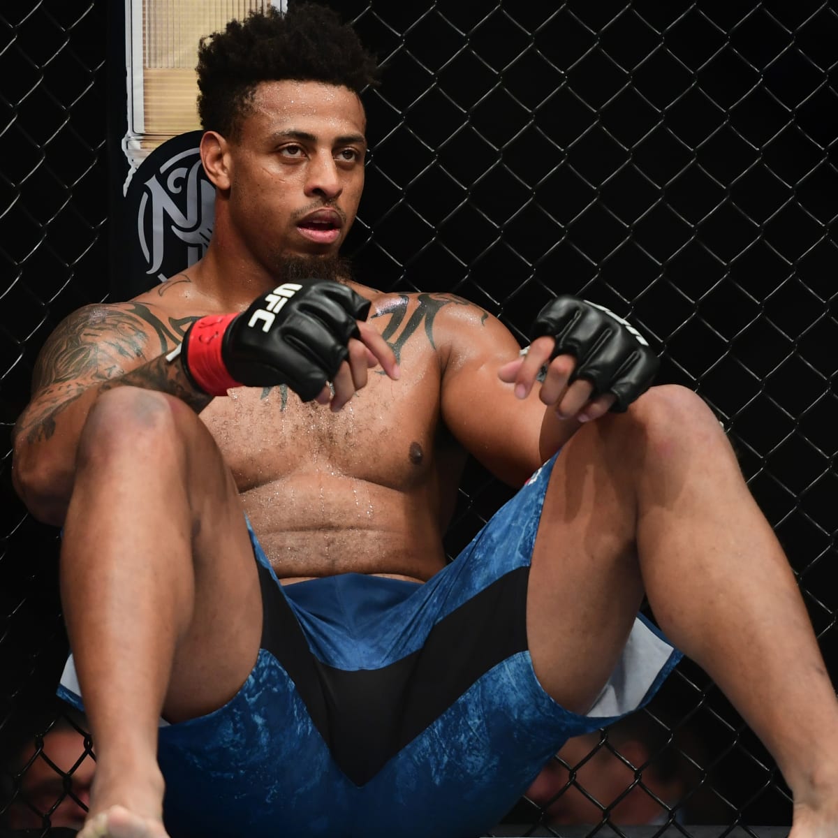 Former NFL star Greg Hardy set for UFC test in Jacksonville