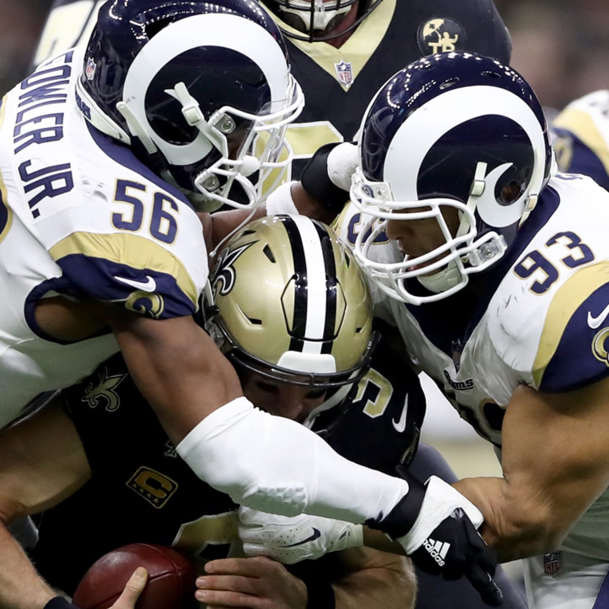 Ndamukong Suh's stop vs. Ezekiel Elliott gets Rams to NFC Championship 