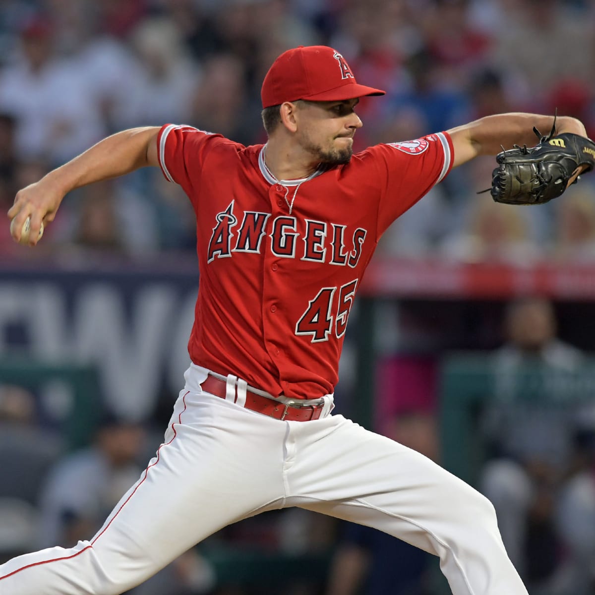 Padres stunned by sudden death of Angels pitcher Tyler Skaggs