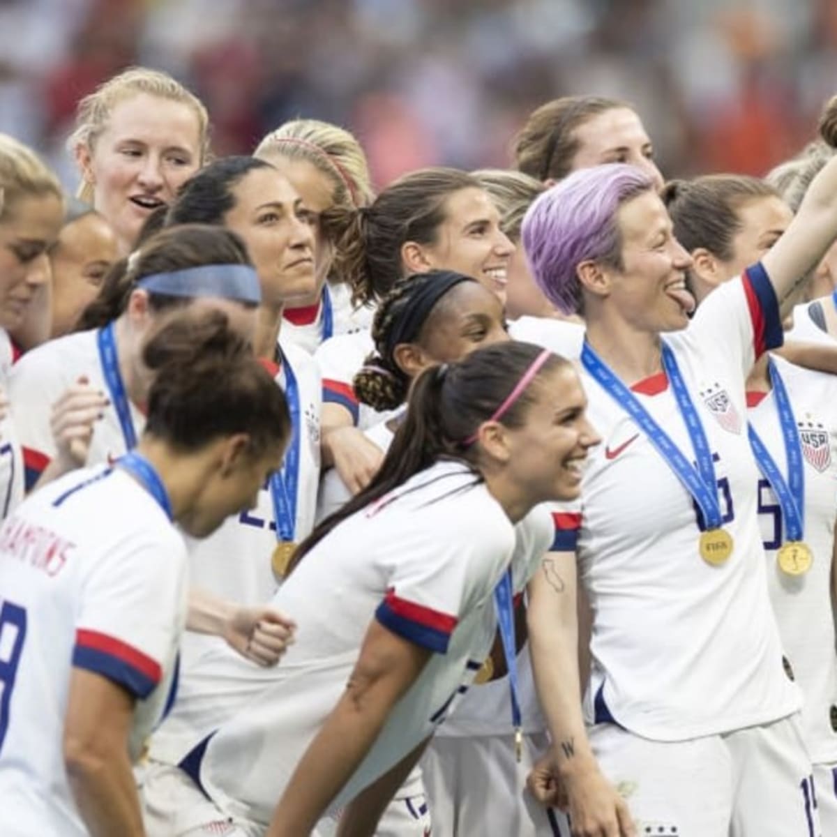 Rose Lavelle and Mallory Pugh throw out first pitch at National's game 