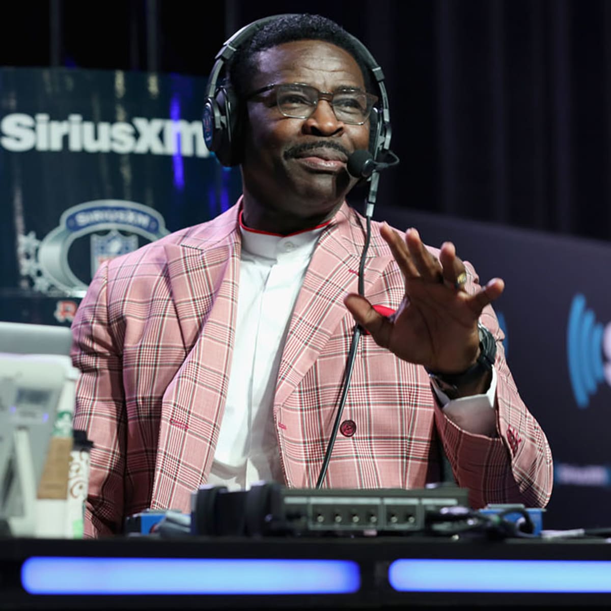 Michael Irvin reveals he's being tested for throat cancer