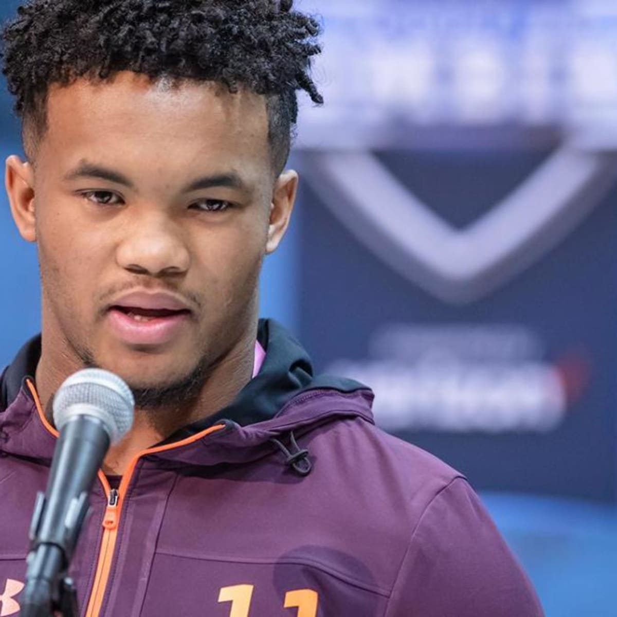 Who measures at the combine? There is no way Kyler Murray is 5'10” and a  quarter. Next to 5'9” Hollywood : r/ravens