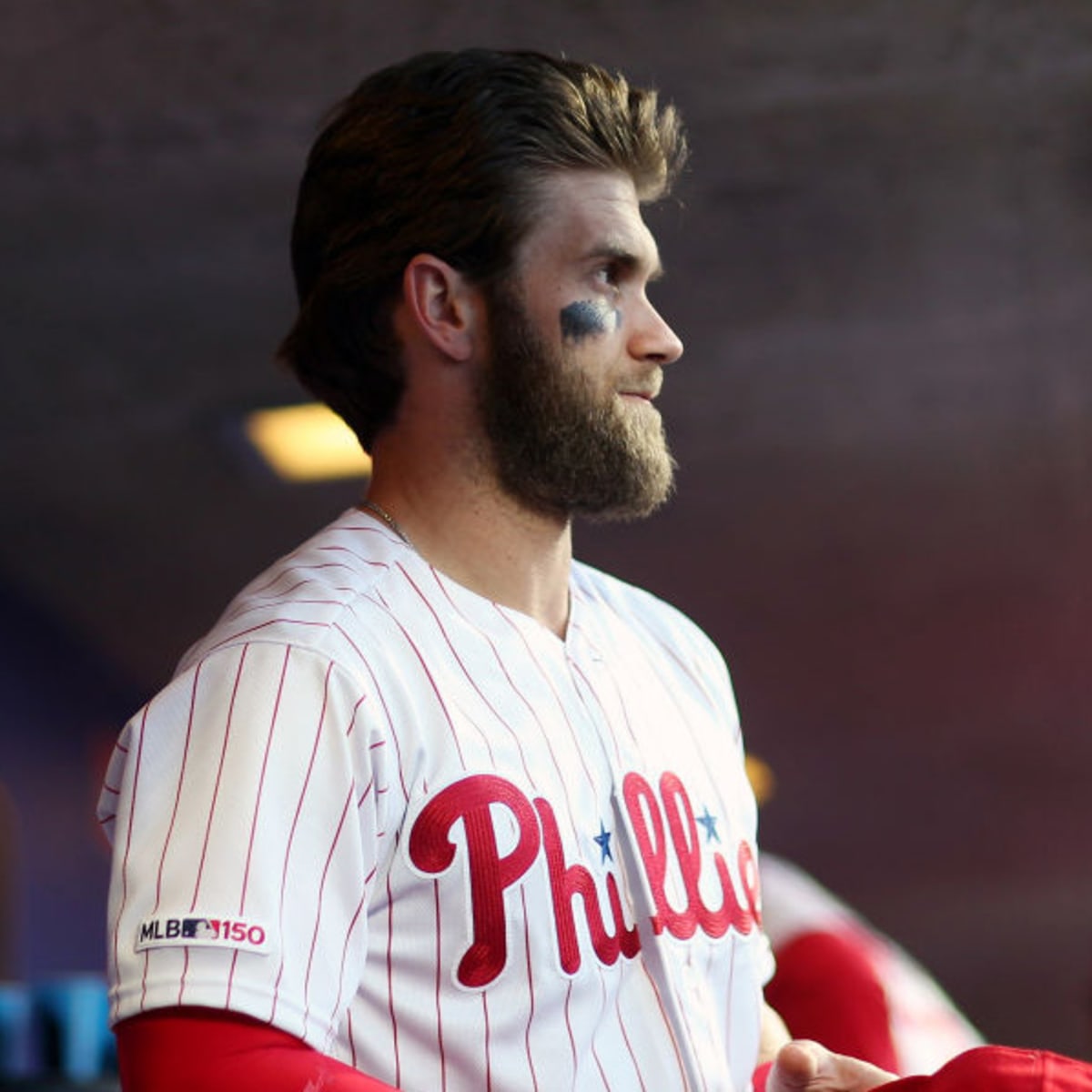 Bryce Harper  Handsome bearded men, Mens hairstyles, Baseball beards