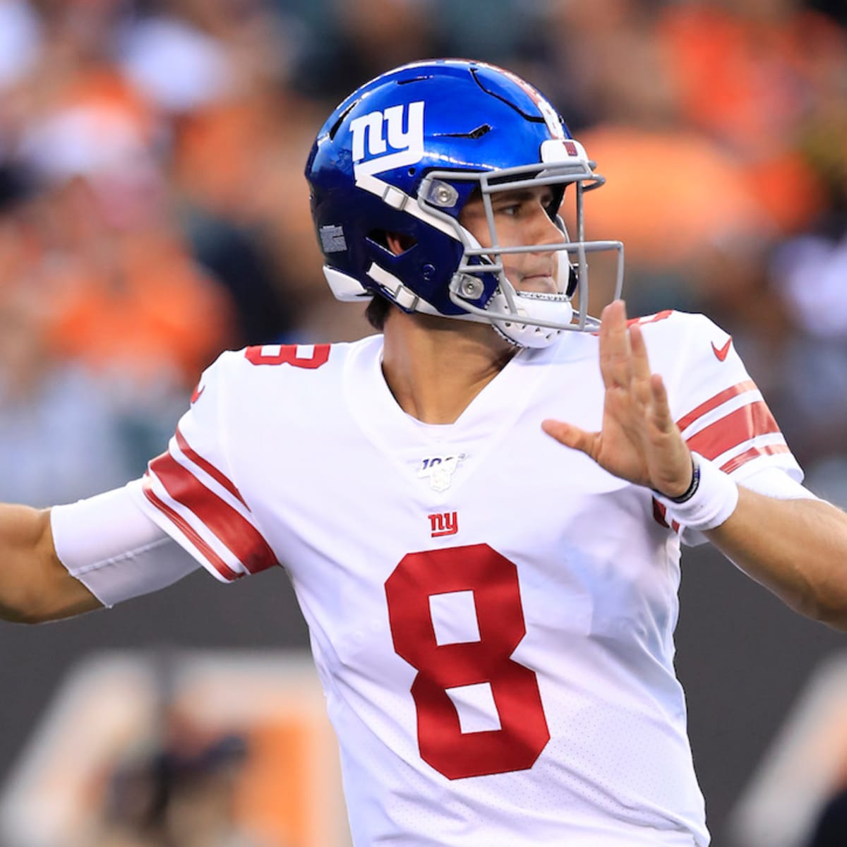 Daniel Jones named Giants starting QB, Eli Manning benched