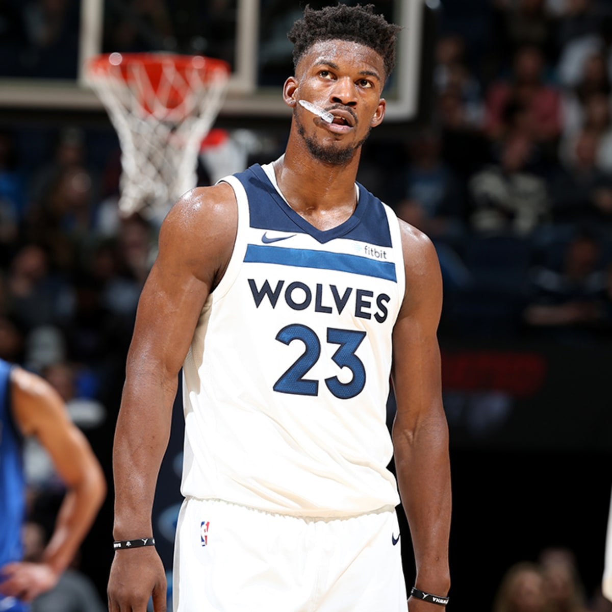Column: As Clippers consider Jimmy Butler trade, they'd better not