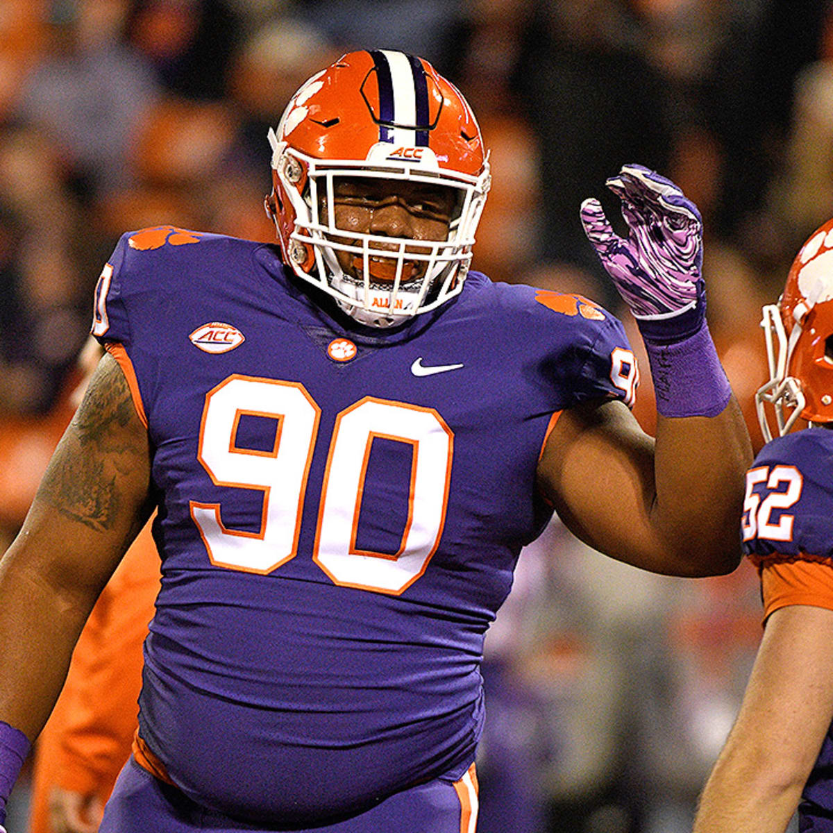 Clemson Football on X: BREAKING: Dexter Lawrence is not small. 342 pounds!  