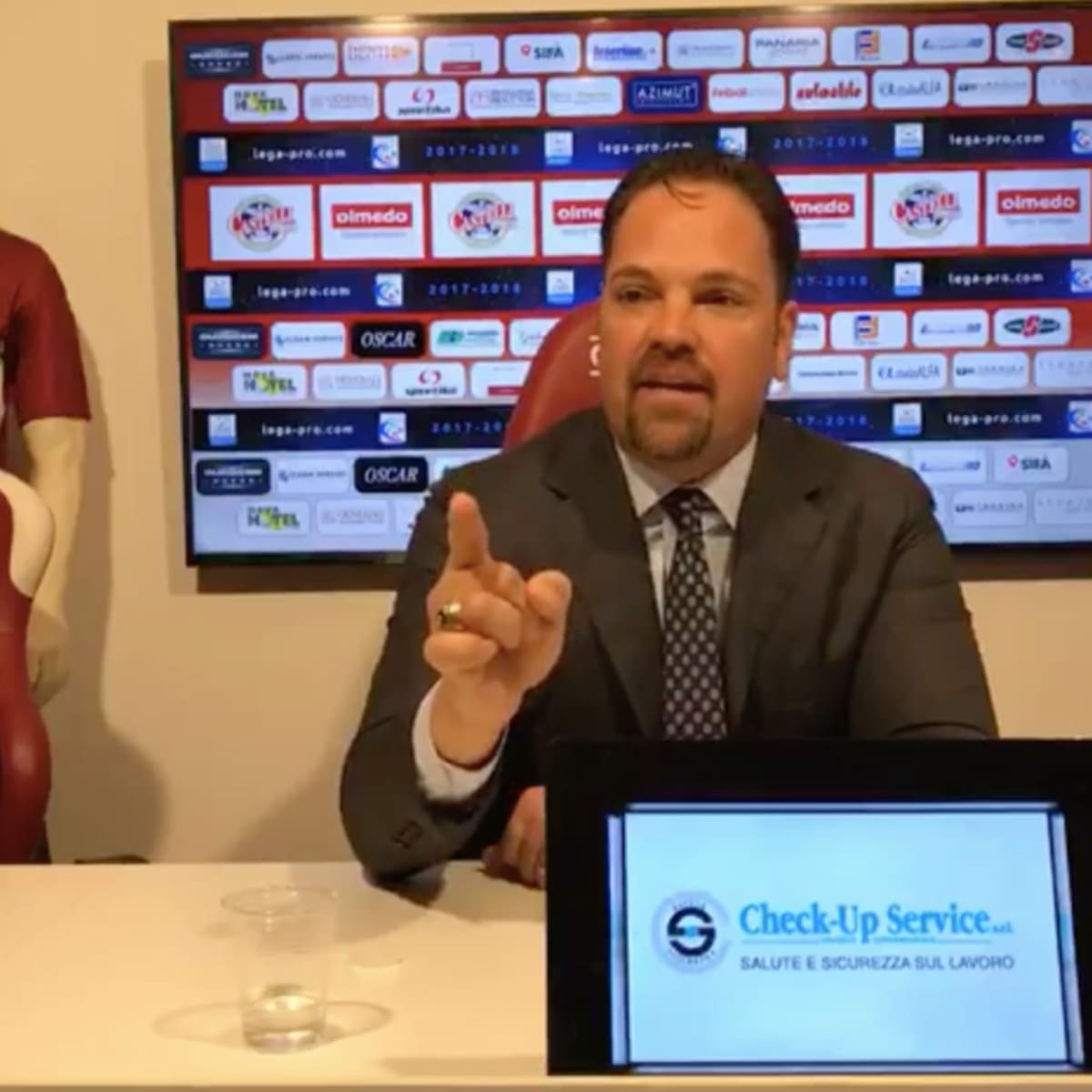 Mike Piazza's Italian Soccer Team Reggiana Reportedly Declares
