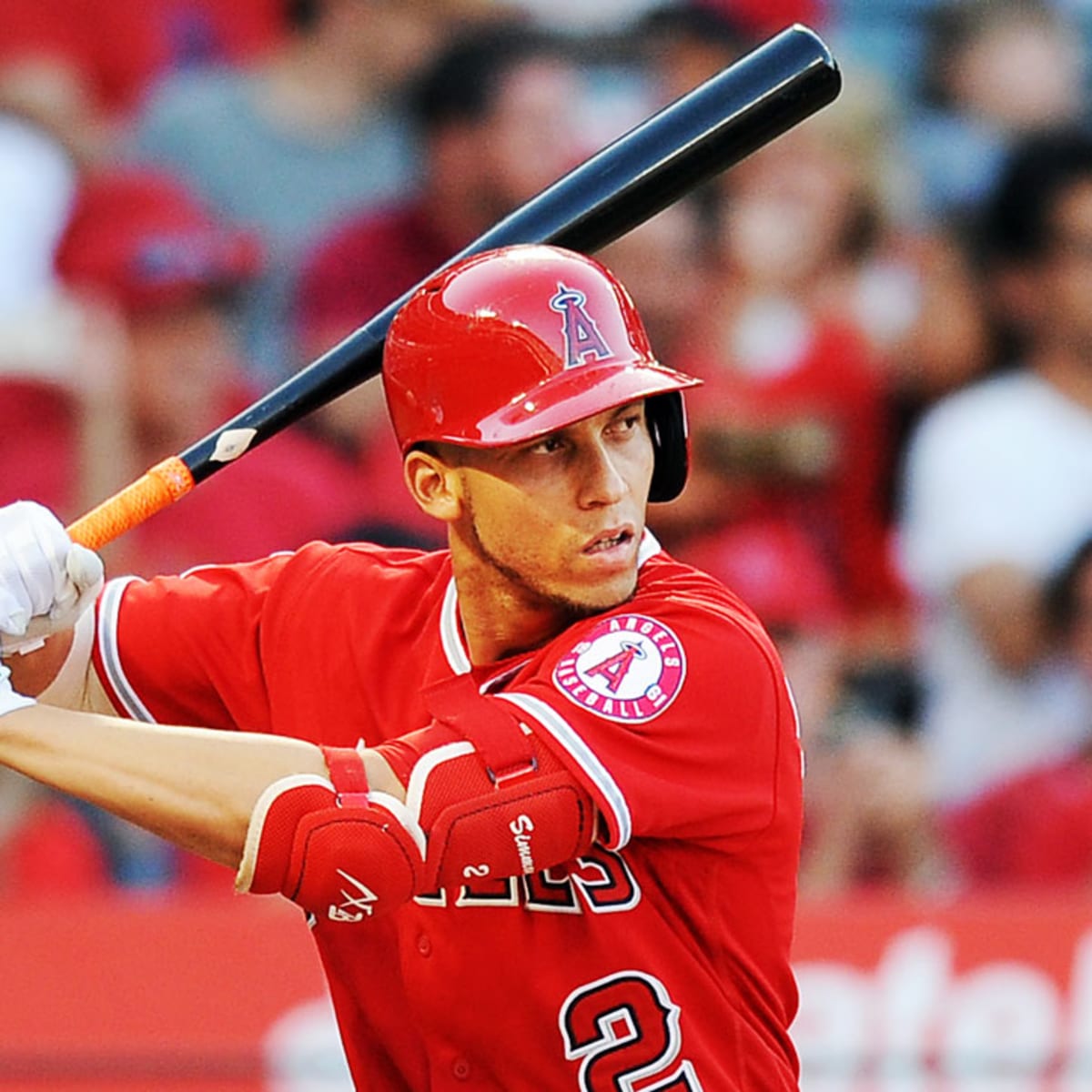 Andrelton Simmons makes debut with Angels