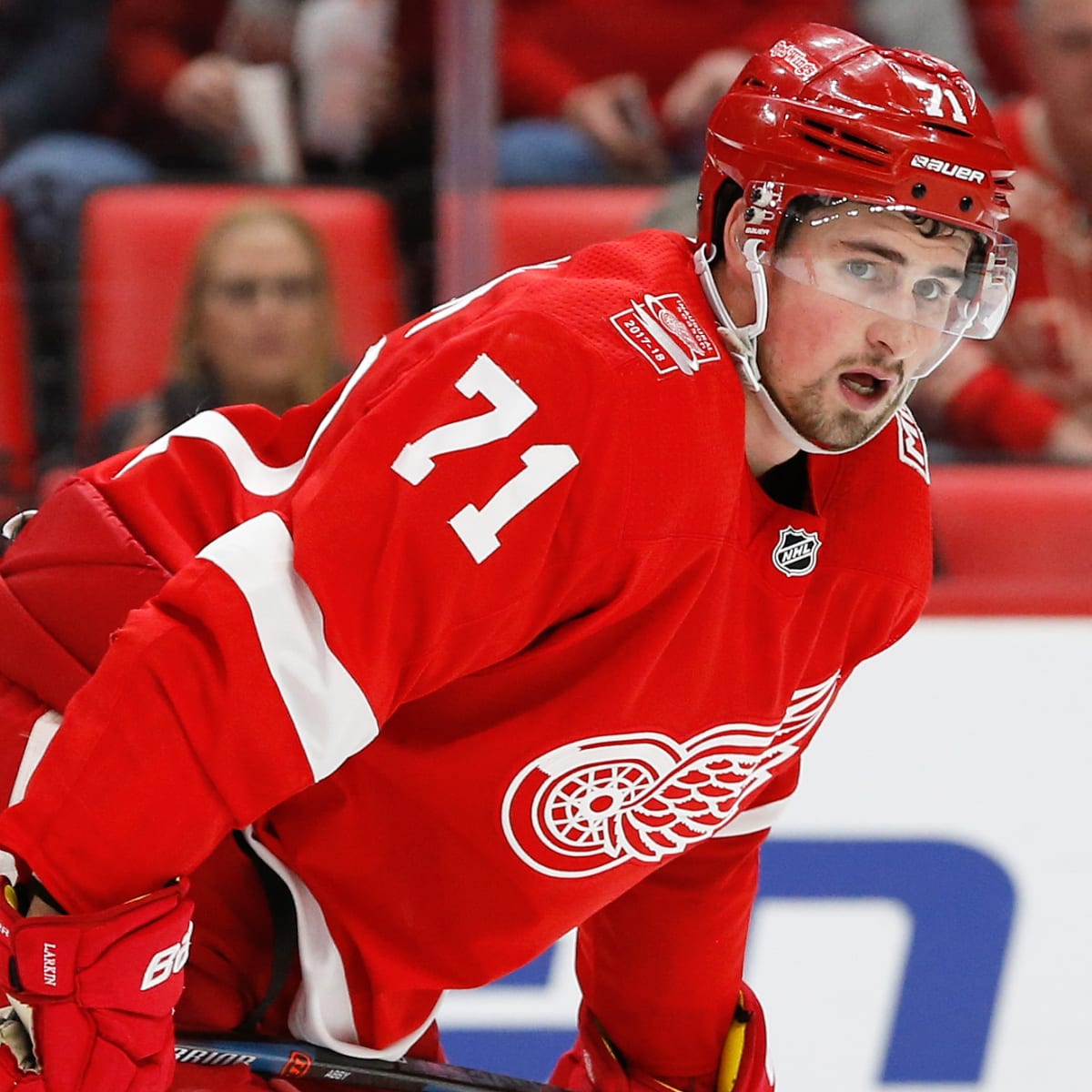 Dylan Larkin's choice: Another year at Michigan or Red Wings contract?