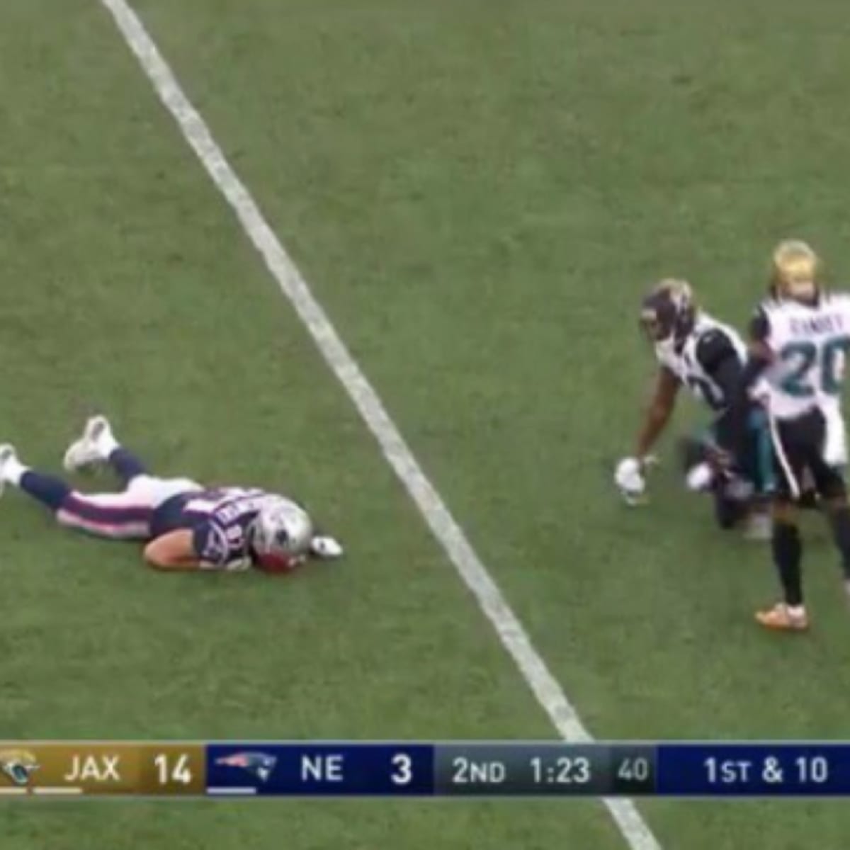 Rob Gronkowski victim of cheap shot by Jaguars? NFL reaction (VIDEO) 