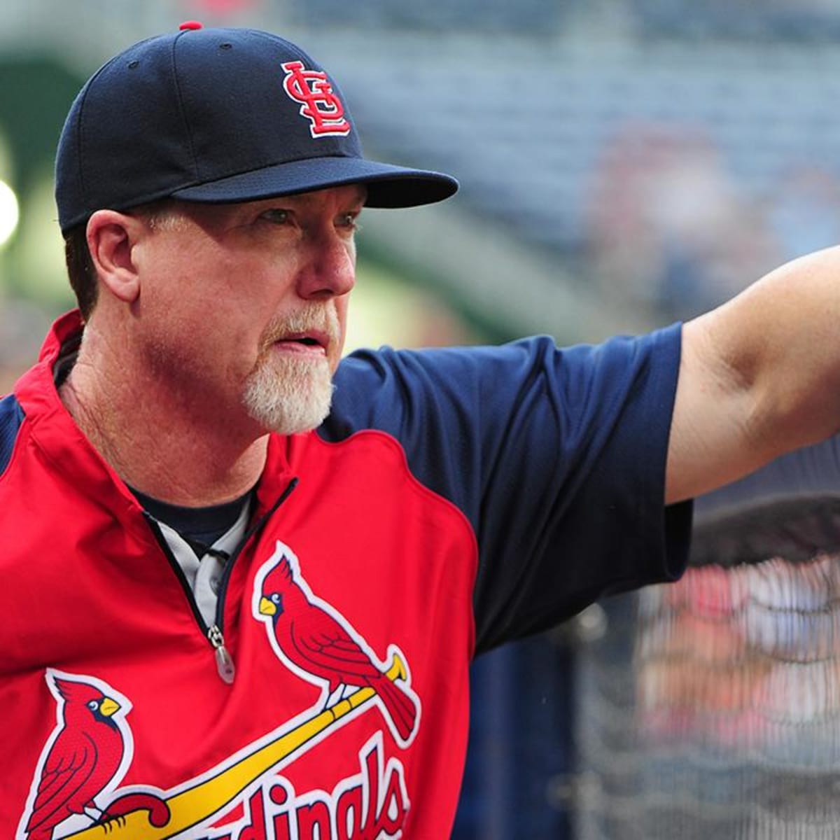 Mark McGwire says he 'definitely' could have hit 70 home runs without PEDs:  report