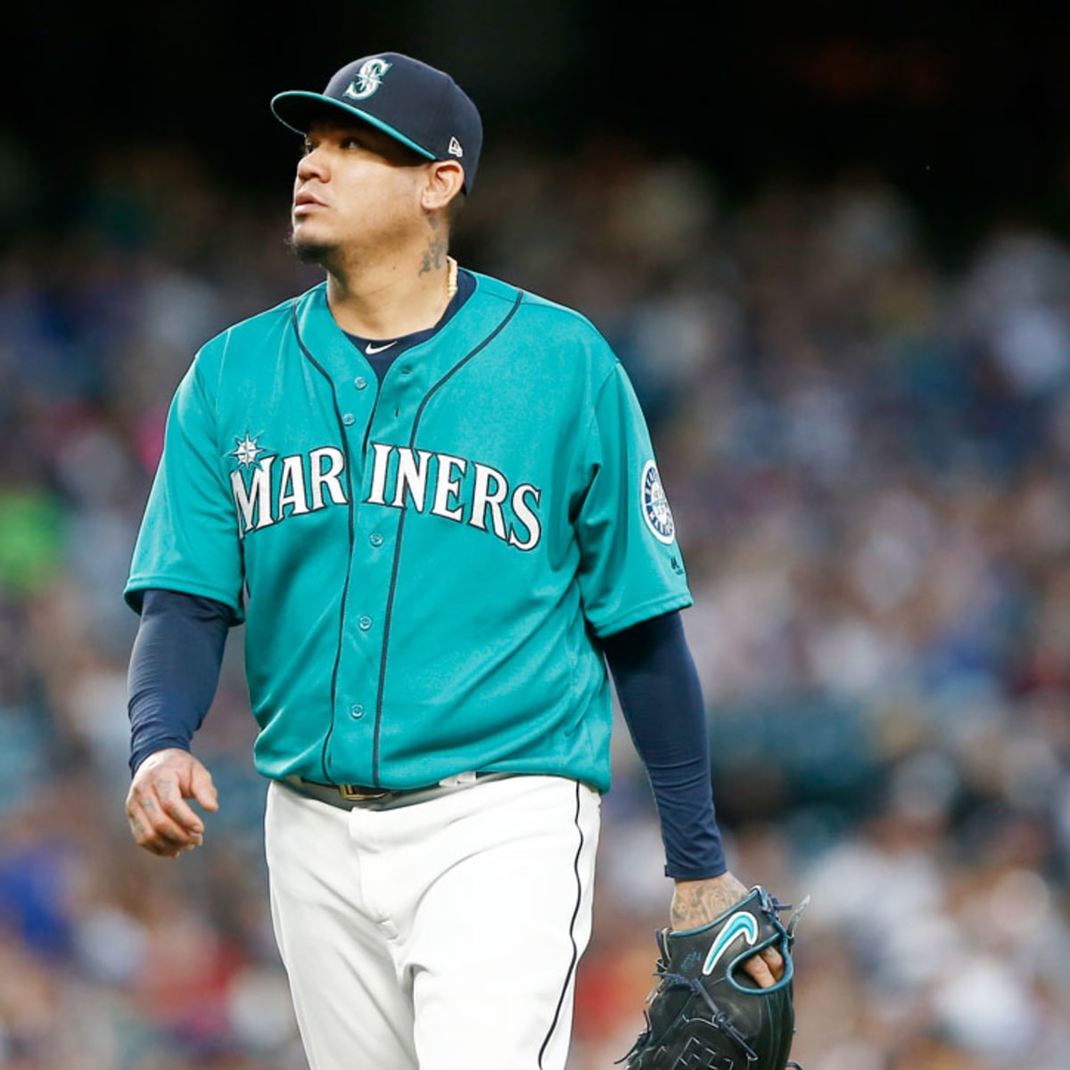 Felix Hernandez walks off mound for possibly final time with Seattle  Mariners