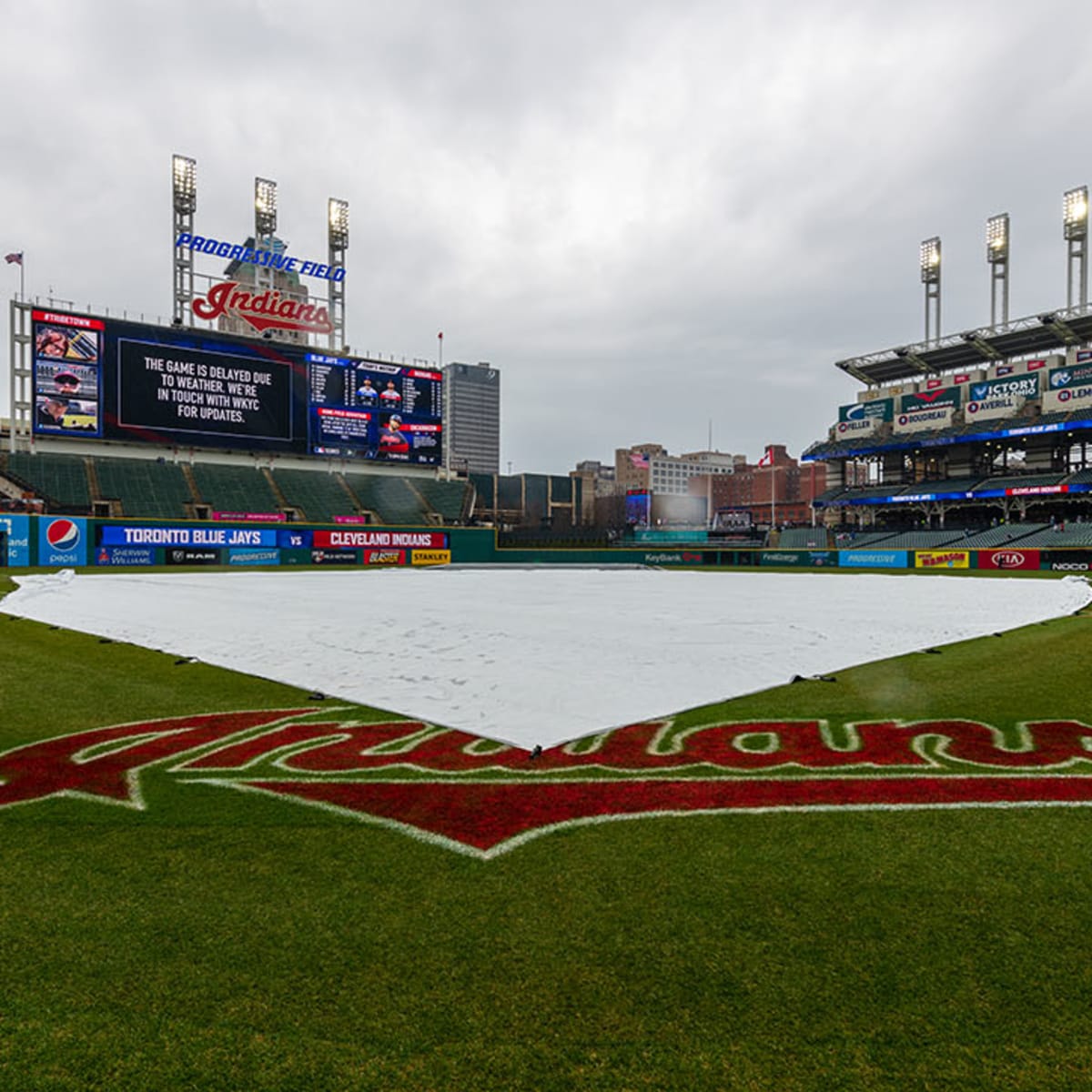 MLB Playoffs YankeesGuardians Game 5 Is Postponed Until Tuesday  The  New York Times