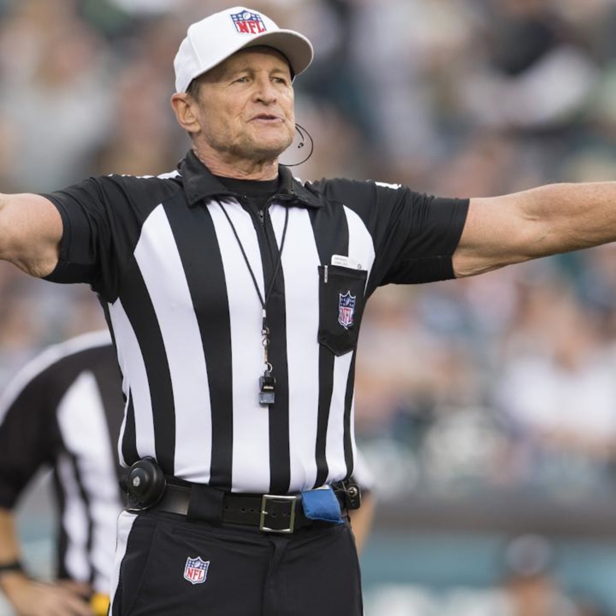 Ed Hochuli, Jeff Triplette: NFL referees retire - Sports Illustrated