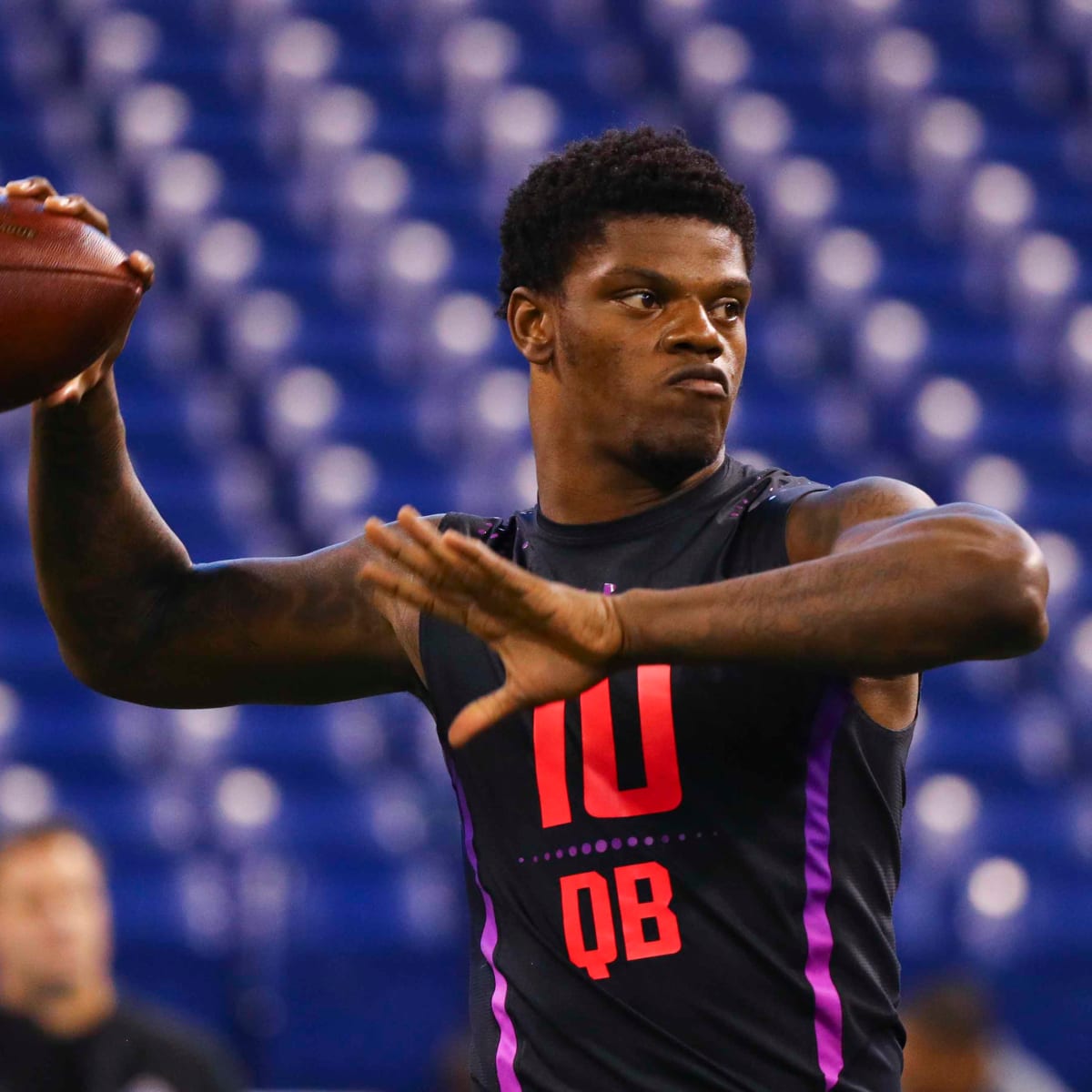 Ravens draft Lamar Jackson with No. 32 pick after Eagles trade - Sports  Illustrated