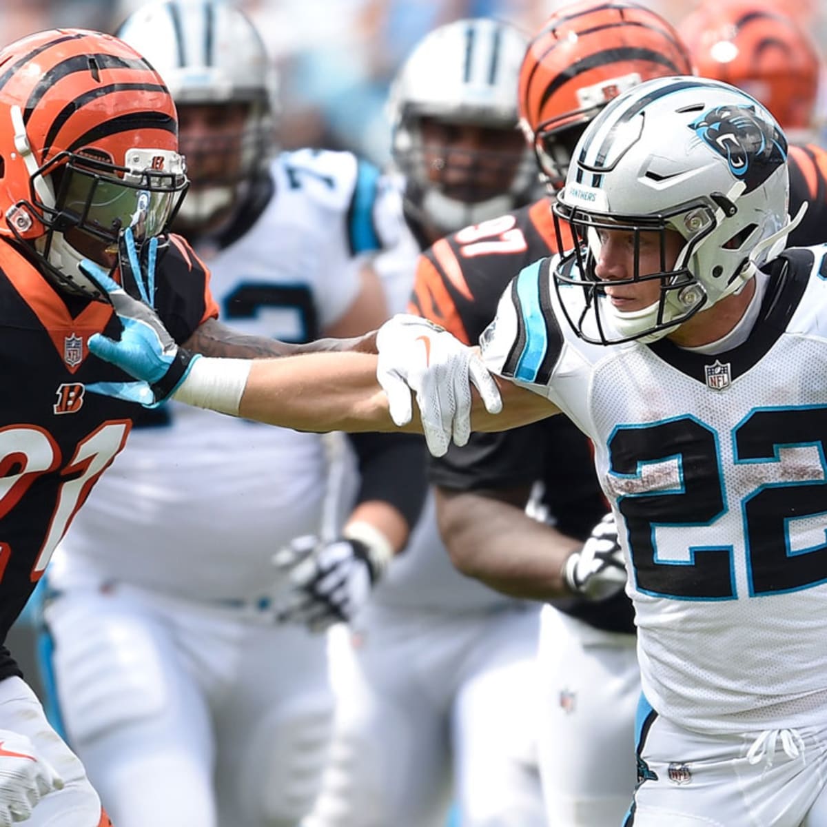 Carolina Panthers running back Christian McCaffrey turns Baker Mayfield's  dropped snap into 28-yard gain