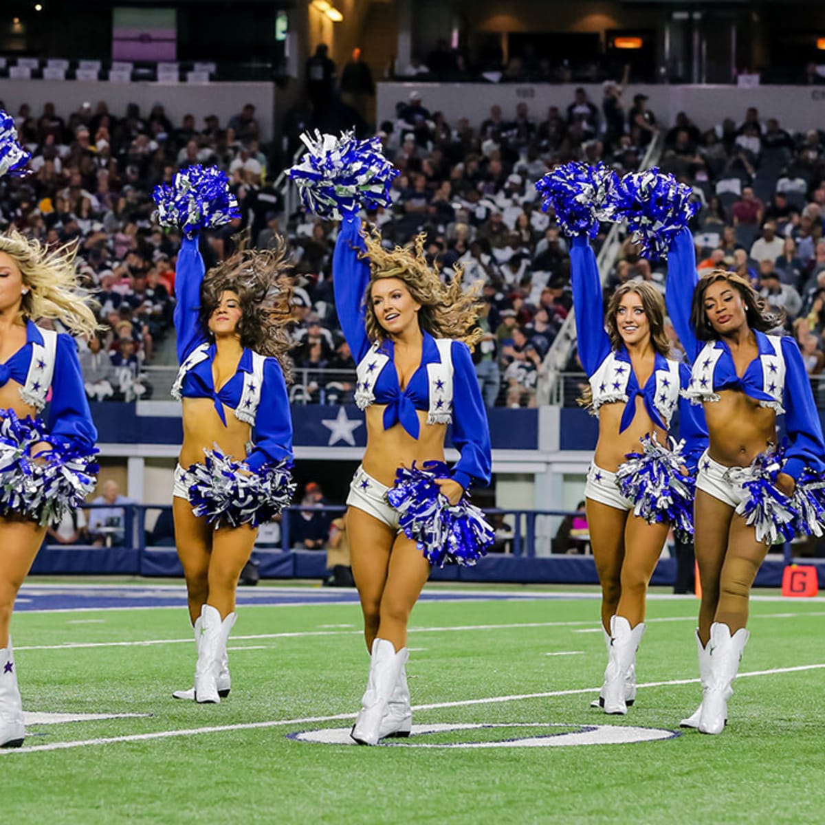 Dallas Cowboys cheerleaders onto another pay day - SportsPro