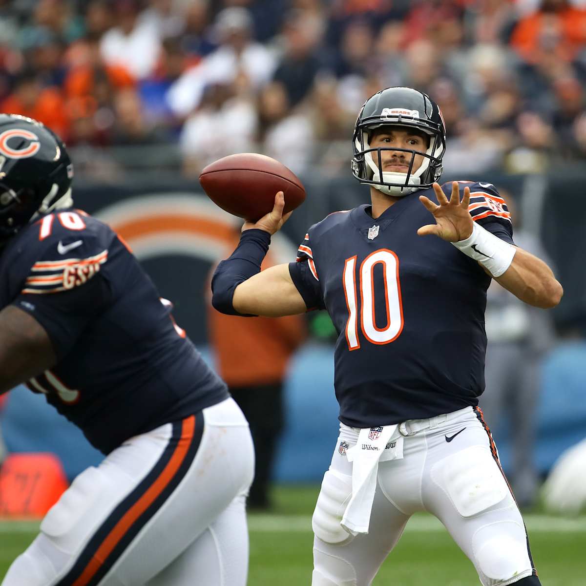 Chicago Bears quarterback Mitchell Trubisky controls the ball