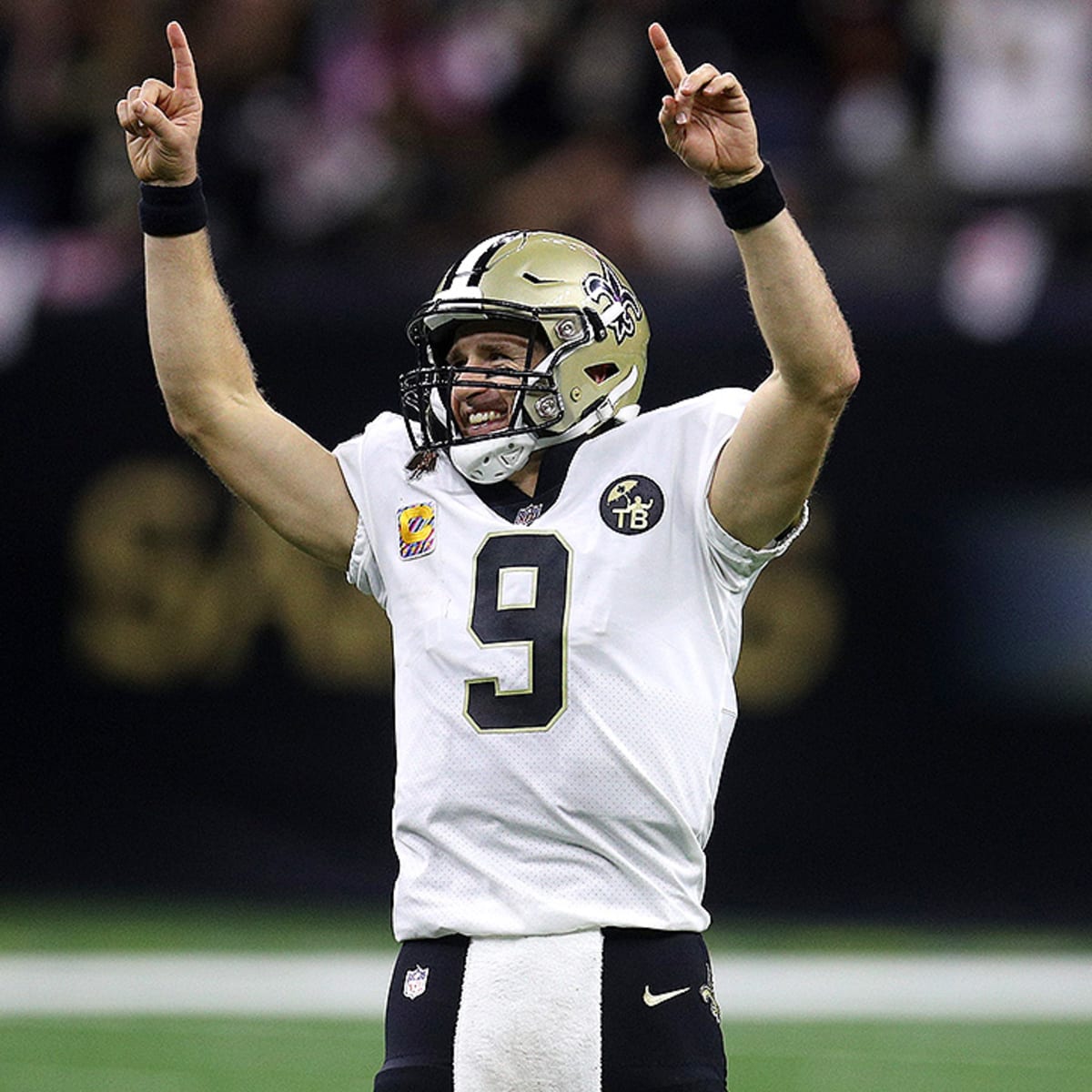 Drew Brees: Career Passing Yardage Record Within Reach - Sports Illustrated