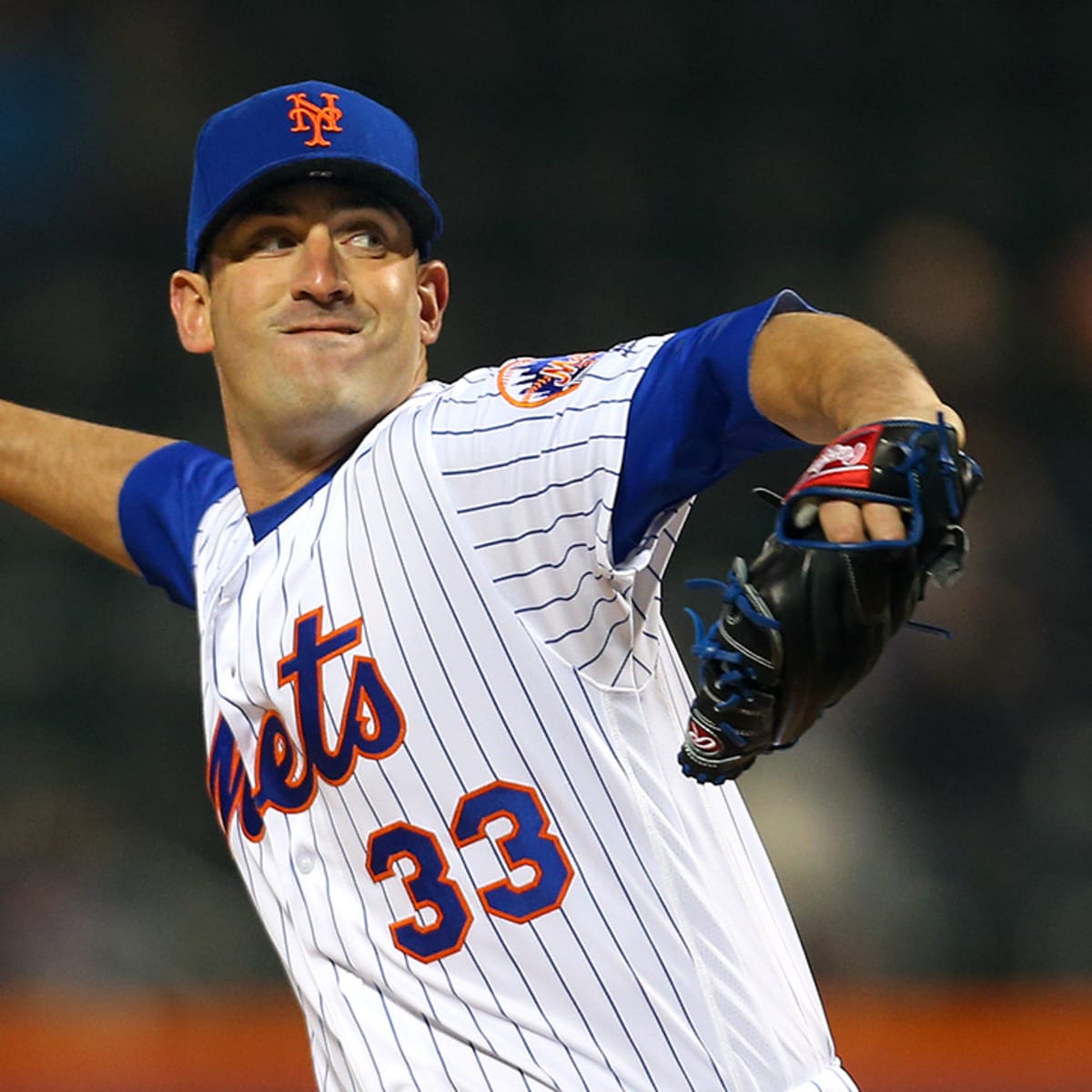 Sports Illustrated - The Cincinatti Reds acquire Matt Harvey.