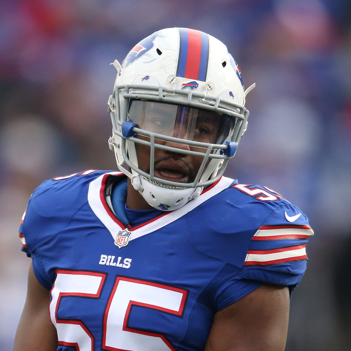 Texans' Jerry Hughes fined by NFL uniform police