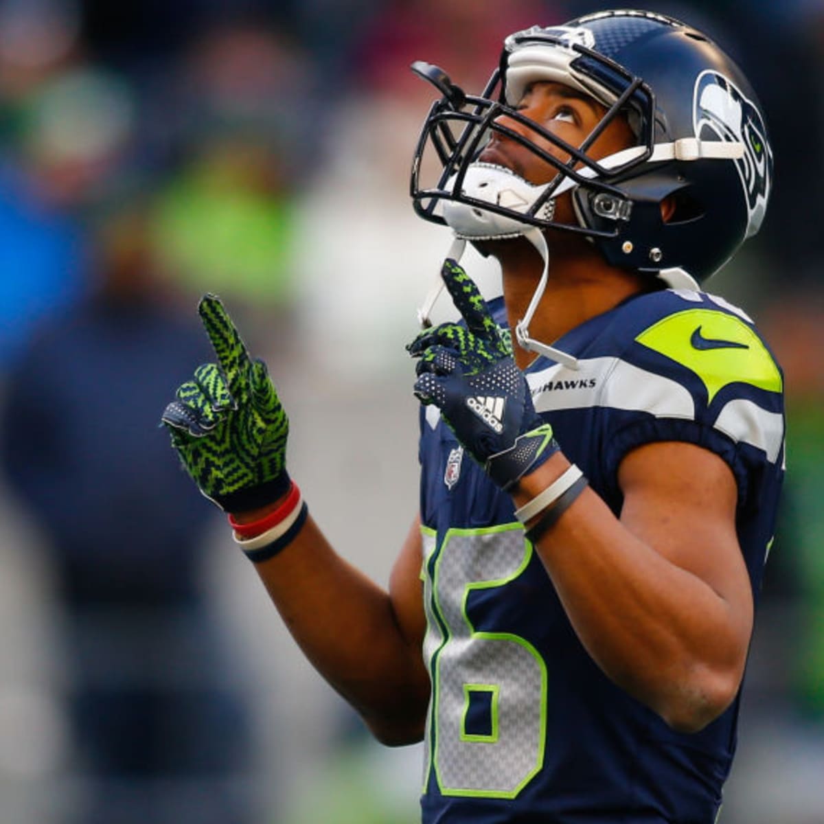 Seahawks agree to 4-year contract extension with Tyler Lockett