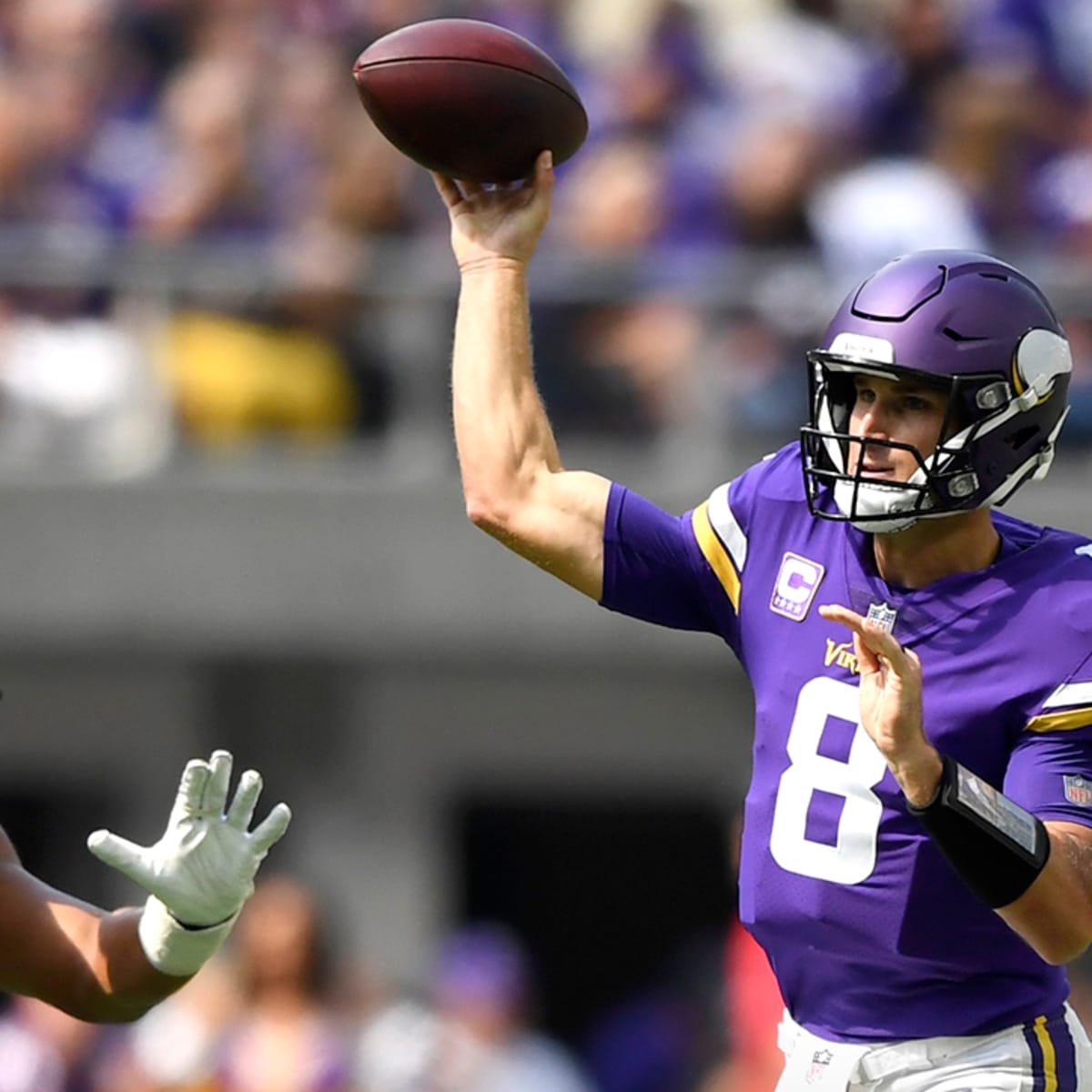 49ers, Garoppolo fall to Vikings, Cousins in opener