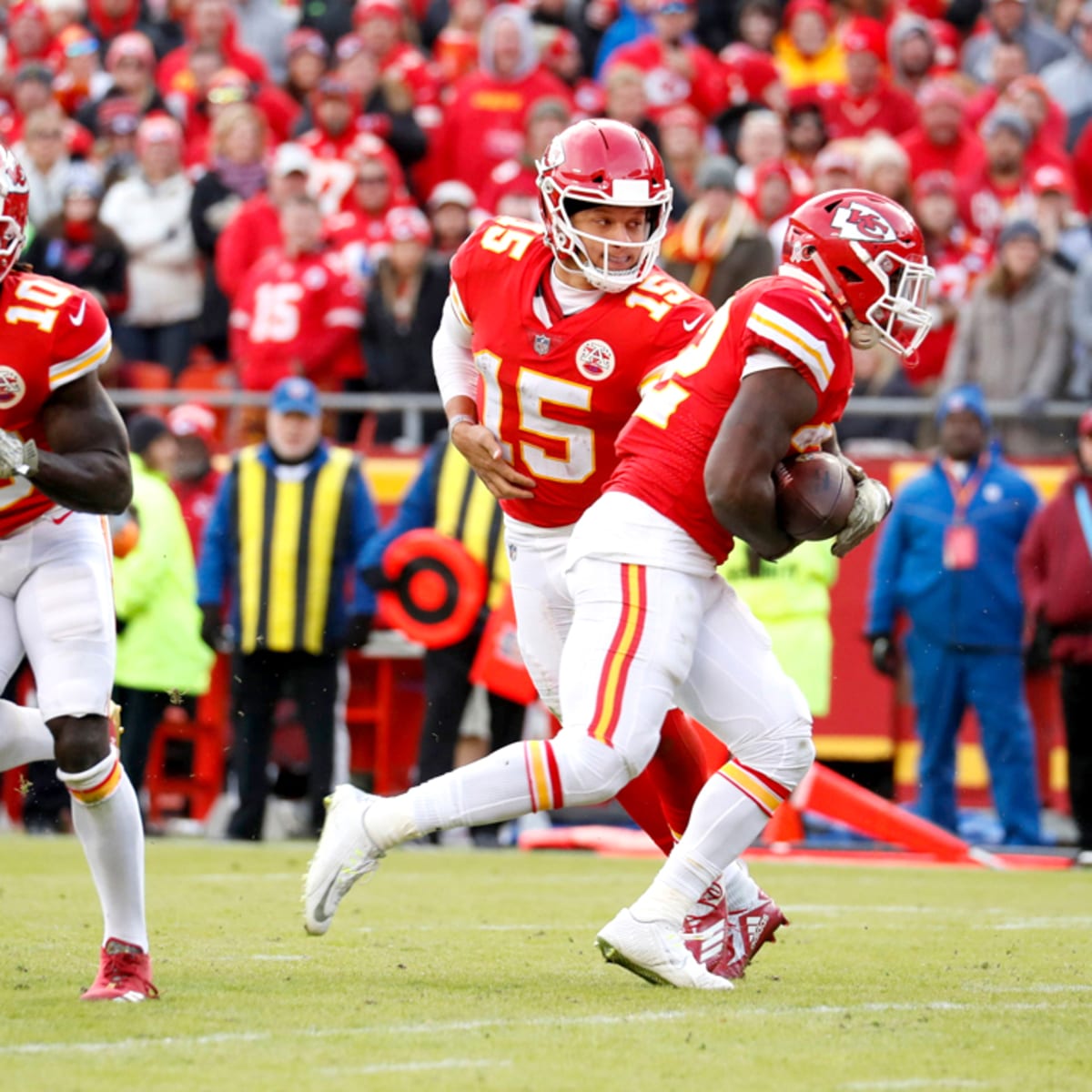 KC Chiefs Week 4 Snap Counts vs. NY Jets: Forming Tendencies - Sports  Illustrated Kansas City Chiefs News, Analysis and More