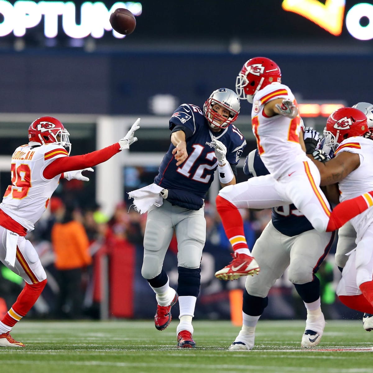 Chiefs vs Patriots live stream: Watch Sunday Night Football online - Sports  Illustrated