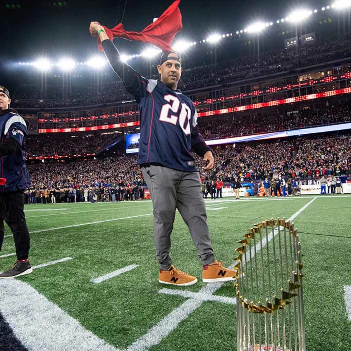 Alex Cora wants to take World Series trophy to Puerto Rico - Sports  Illustrated