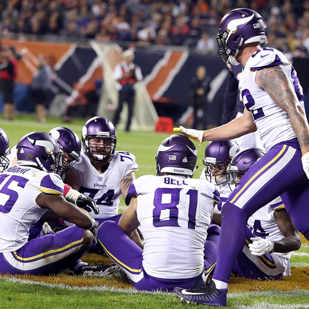 Watch: Vikings defense wins fans with bowling celebration - Sports  Illustrated Minnesota Sports, News, Analysis, and More