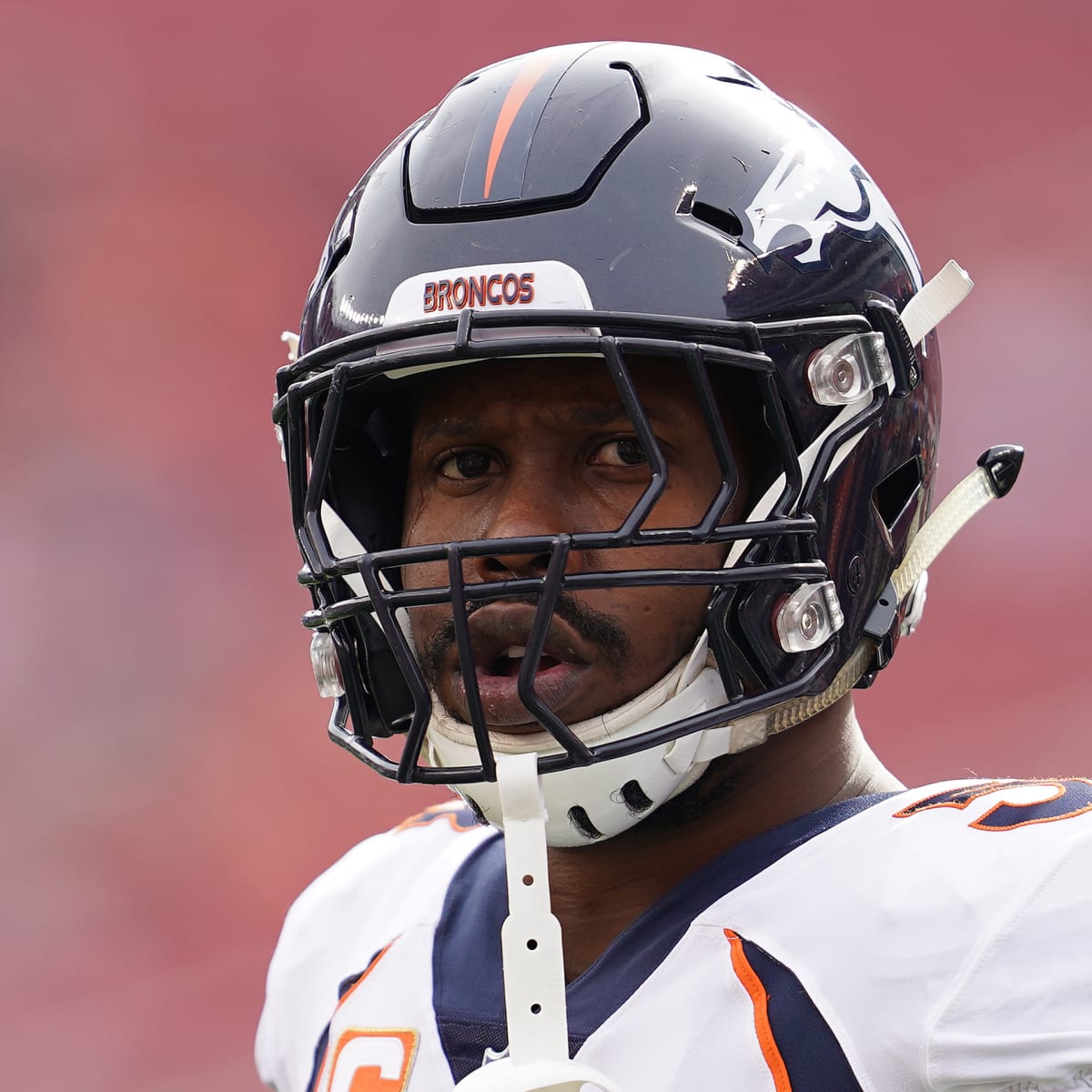 Former Bronco Von Miller wins Super Bowl with Rams, ties sack record, Broncos